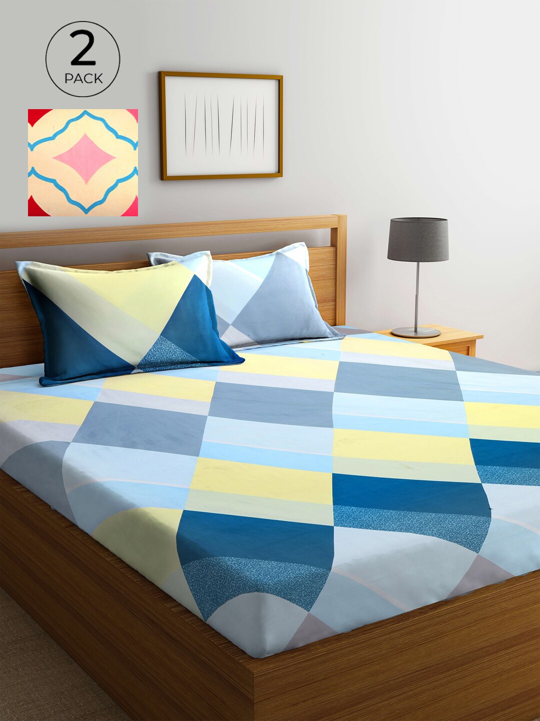 

KLOTTHE Blue & Peach-Coloured Geometric 210 TC 2 King Bedsheet with 4 Pillow Covers