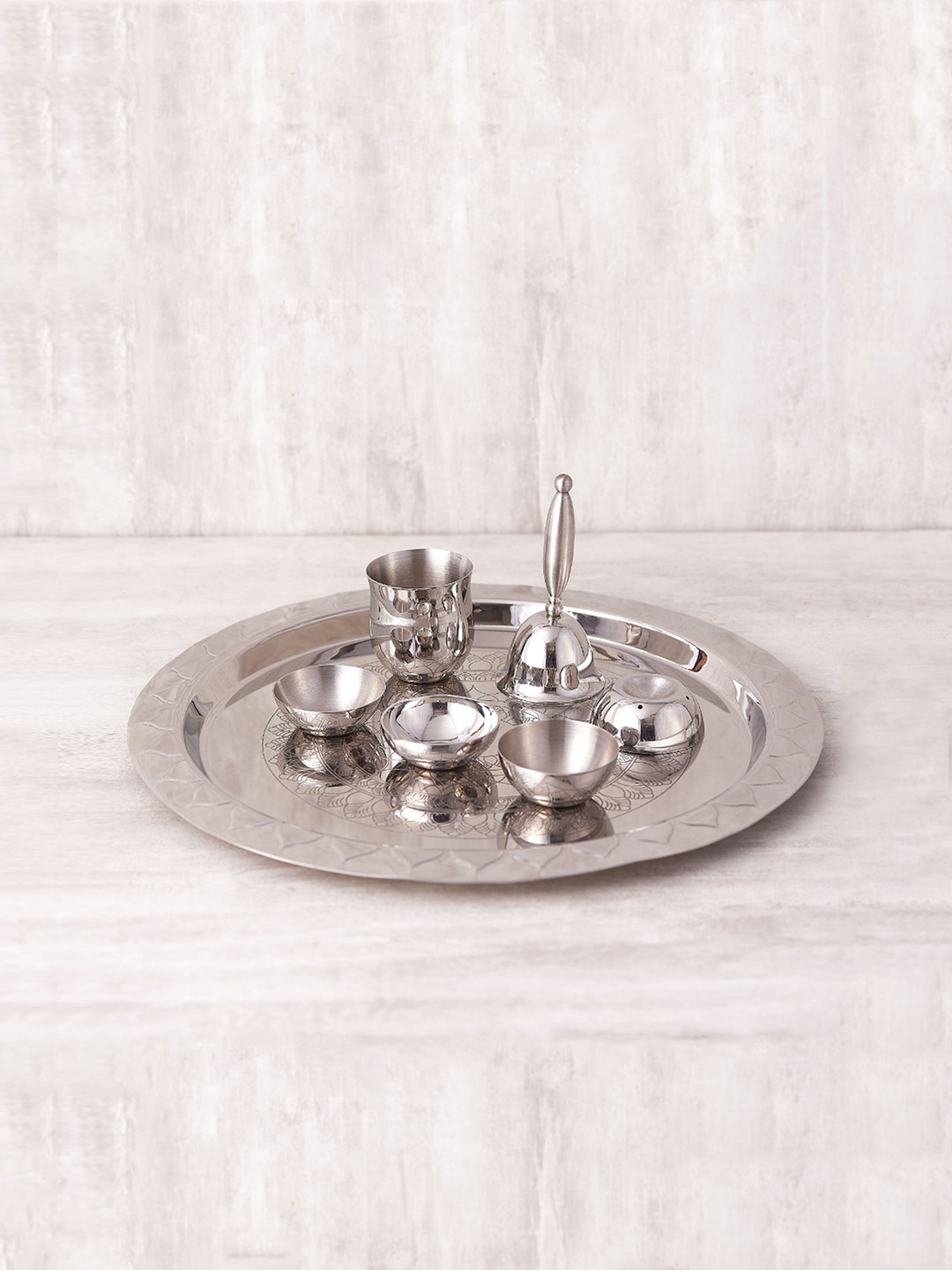 

ARTTDINOX Set Of 6 Silver-Toned Large Etching Pooja Thali