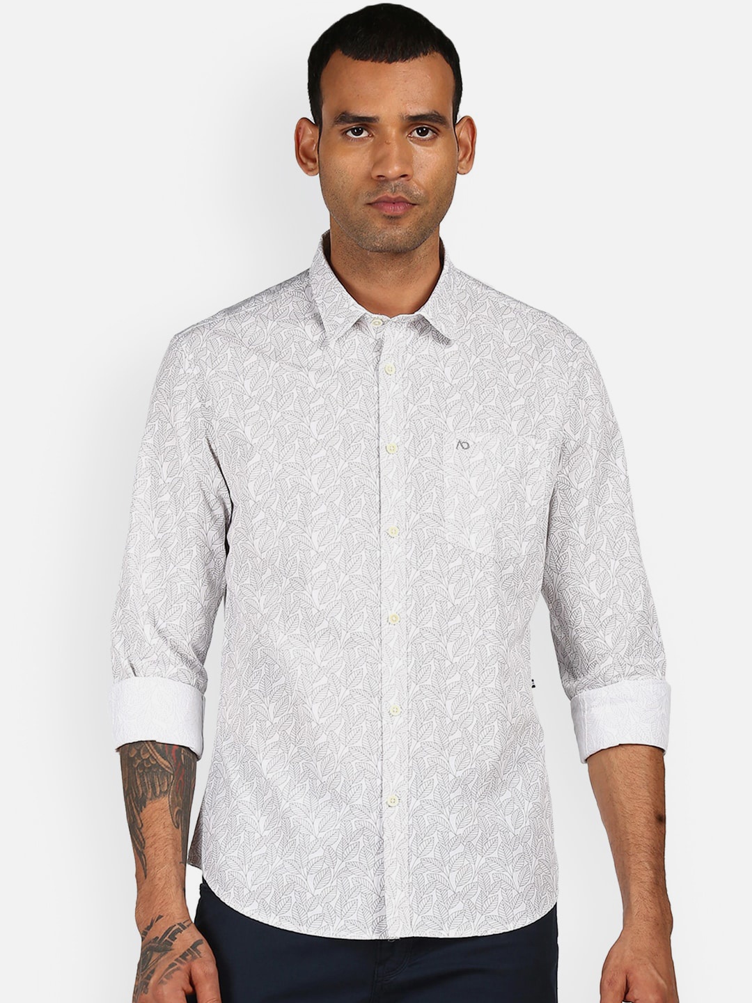

AD By Arvind Men White & Grey Slim Fit Floral Opaque Printed Cotton Casual Shirt