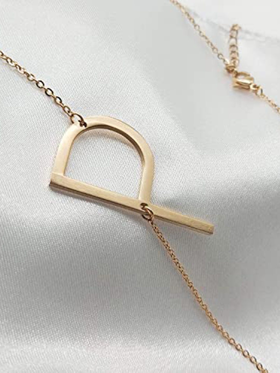 

Peora Gold-Plated Alphabet P Pendant with Chain