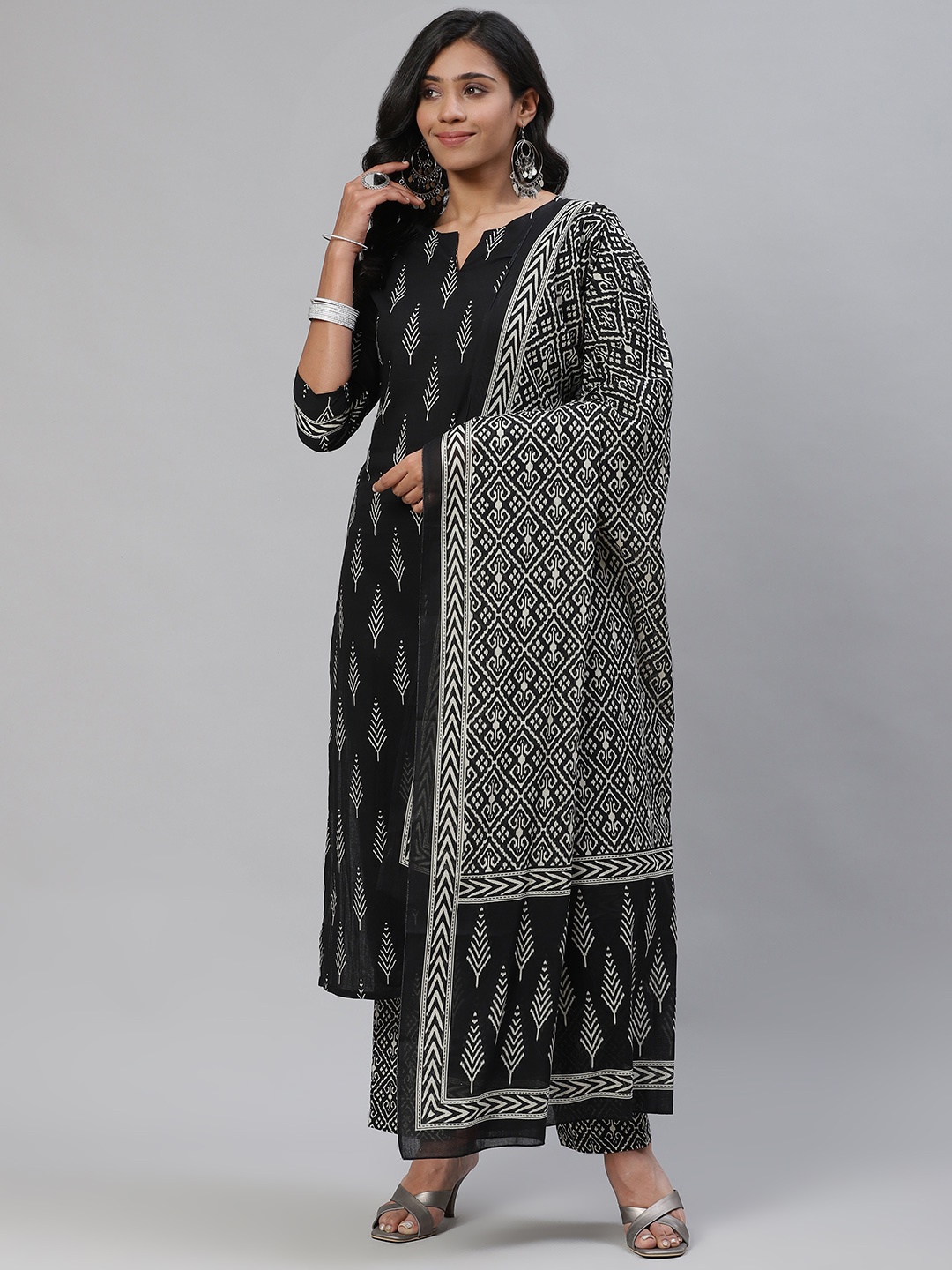 

AHIKA Women Black & Off White Ethnic Motifs Printed Cotton Kurta with Trousers & Dupatta