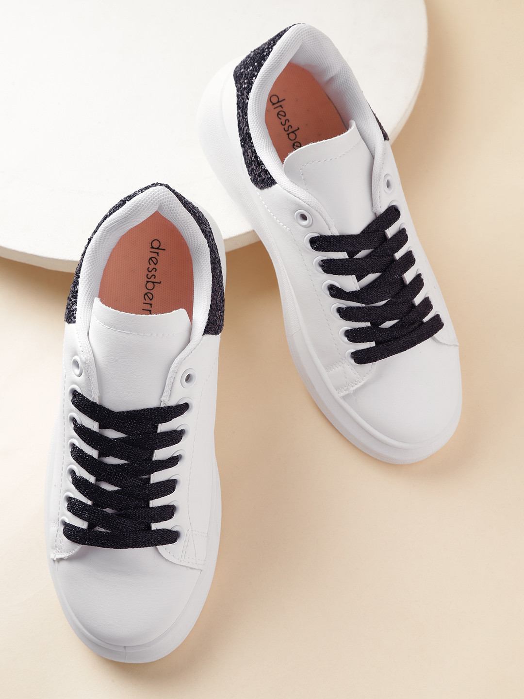 

DressBerry Women White Solid Sneakers