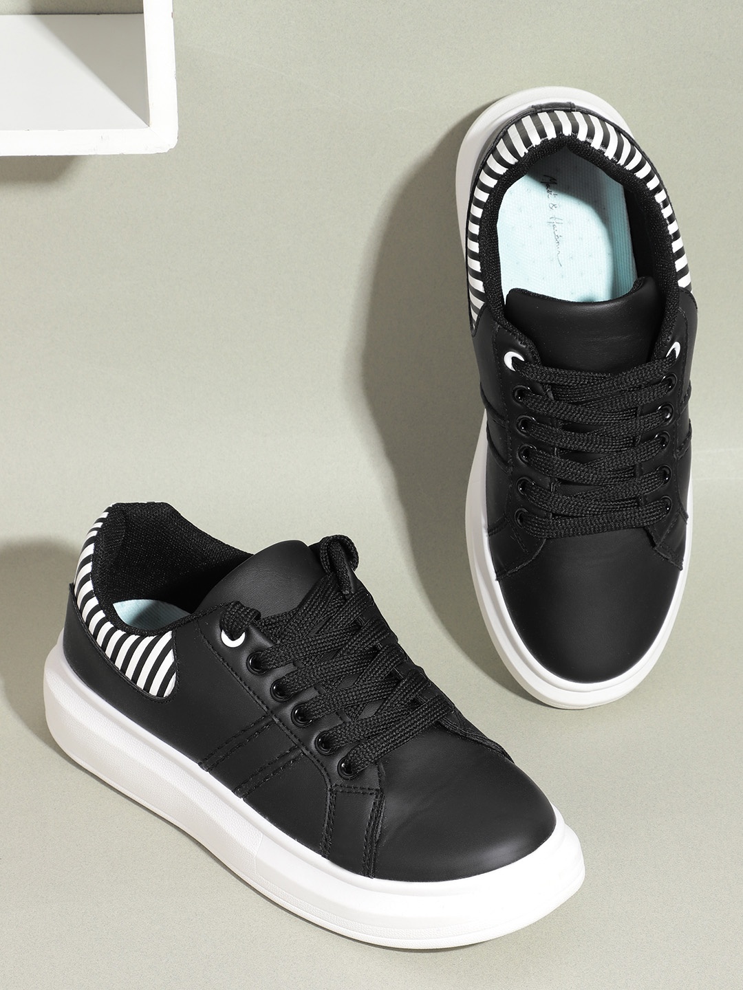 

Mast & Harbour Women Black & White Solid Flatform Sneakers with Striped Detail