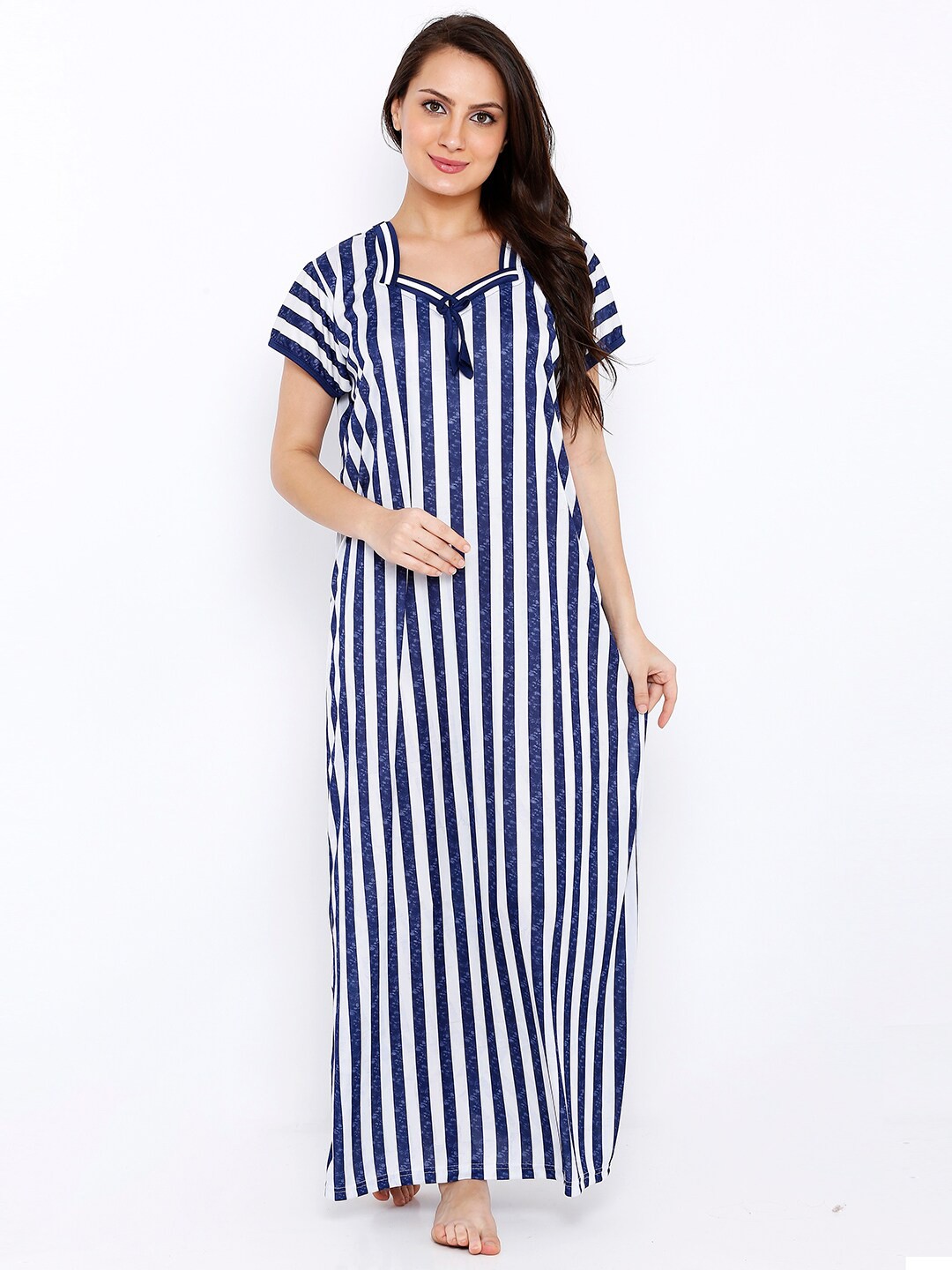 

Pretty Awesome White Striped Maxi Nightdress