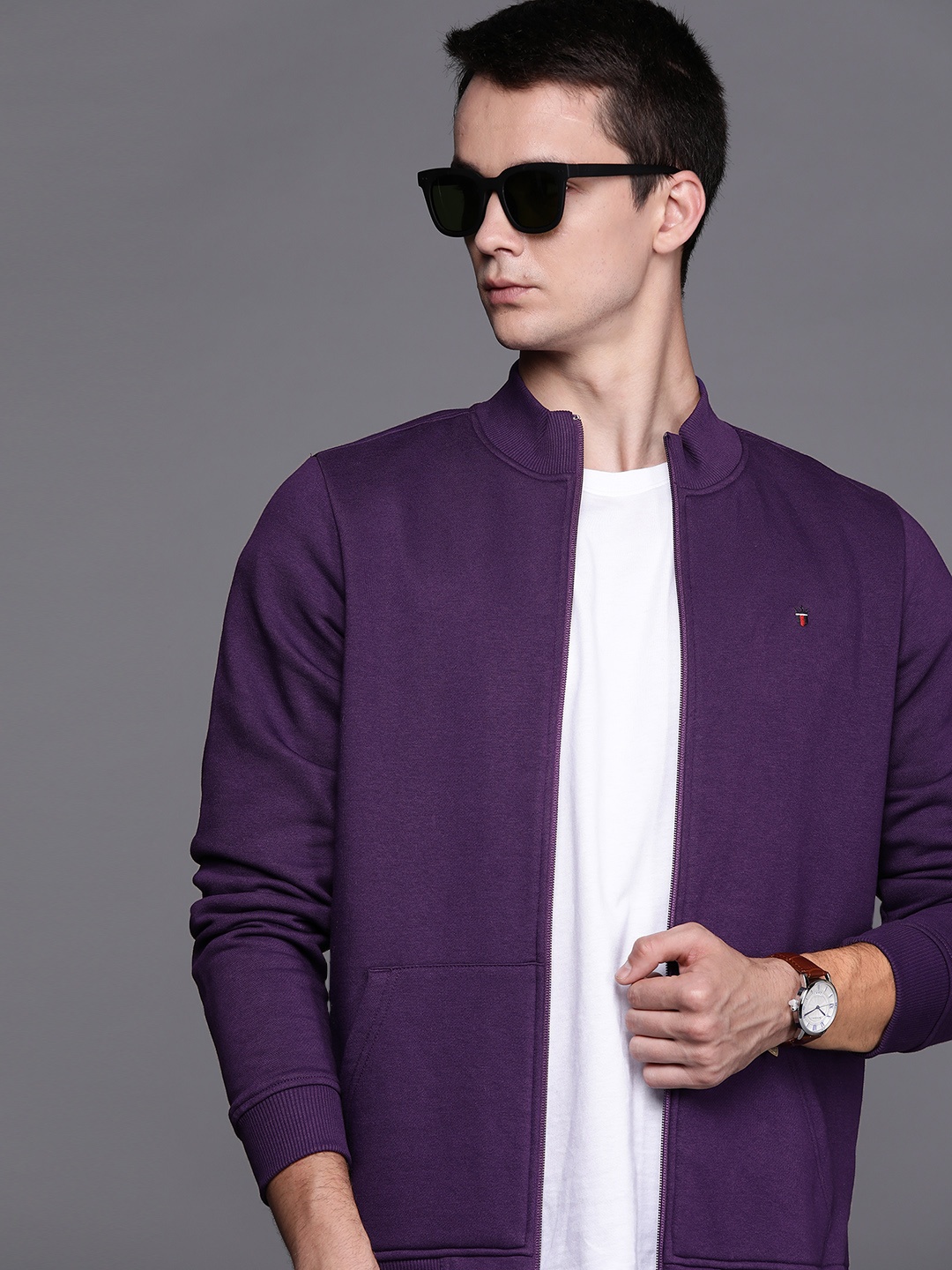 

Louis Philippe Sport Men Purple Solid Front-Open Sweatshirt