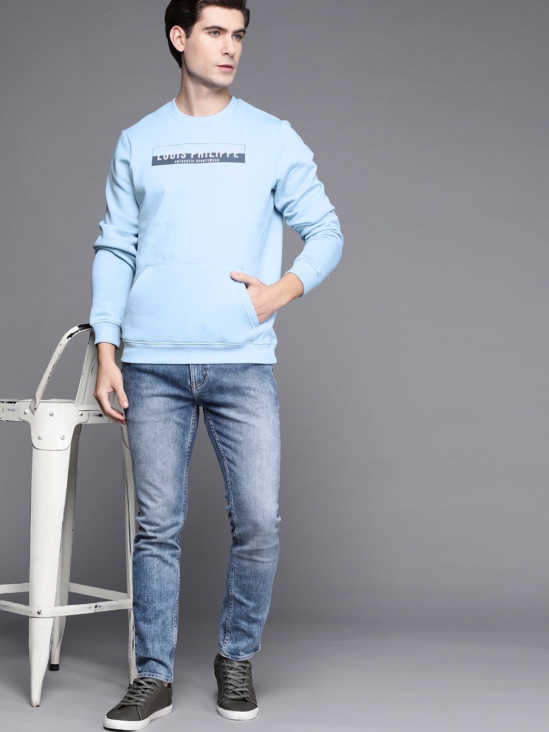 

Louis Philippe Sport Men Blue & White Brand Logo Printed Sweatshirt