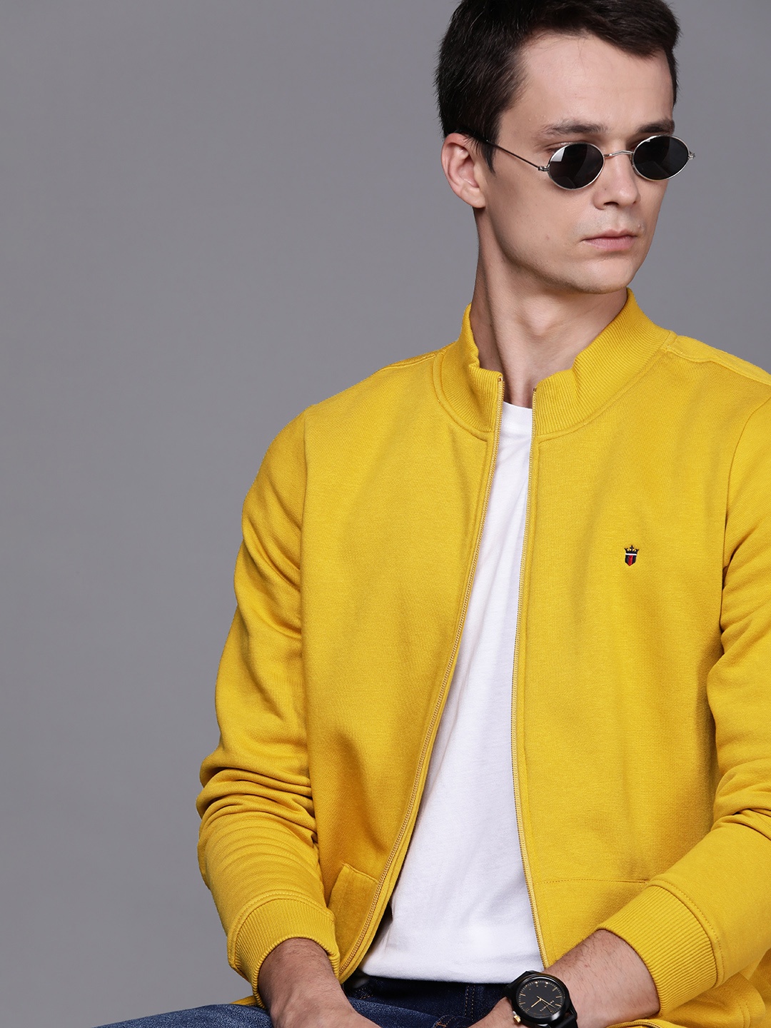 

Louis Philippe Sport Men Mustard Yellow Solid Front-Open Sweatshirt