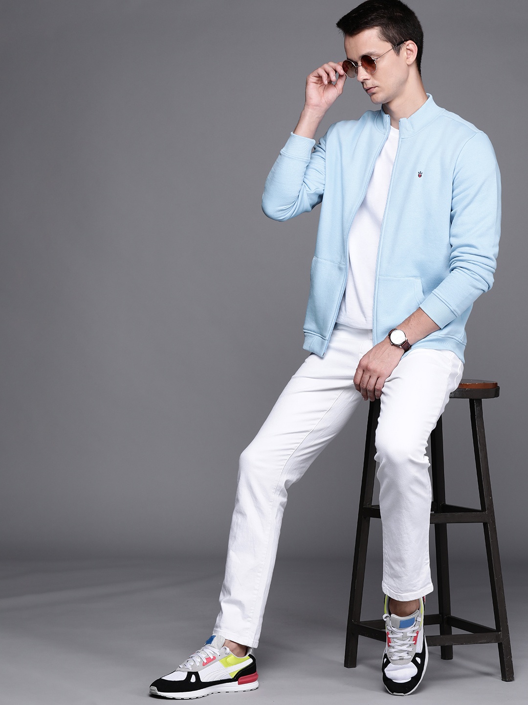

Louis Philippe Sport Men Blue Solid Front-Open Sweatshirt
