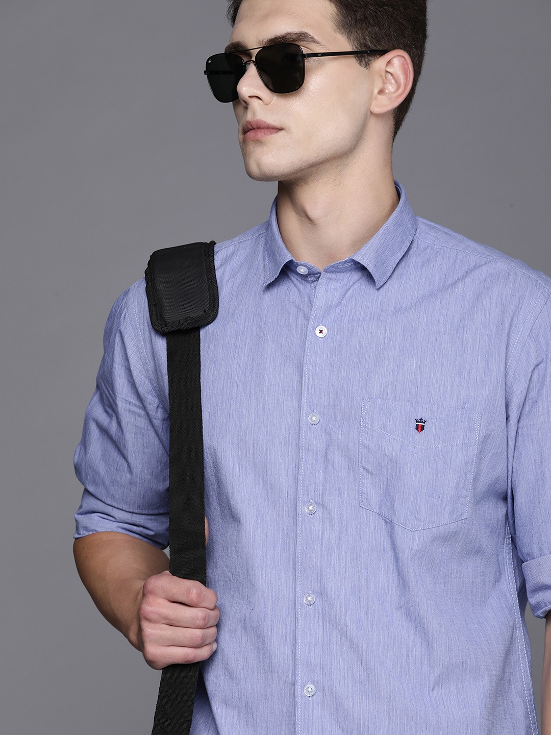 

Louis Philippe Sport Men Blue Self-Design Slim Fit Casual Shirt