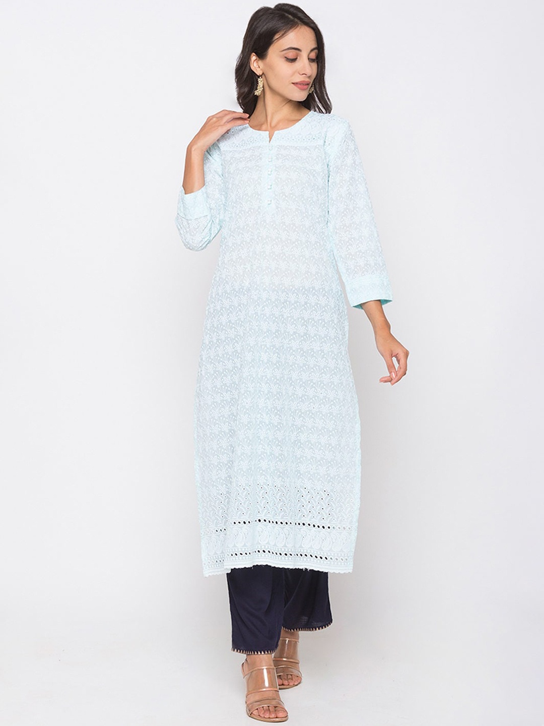 

ZOLA Women Blue & White Floral Hand Embroidered Chikankari Cotton Straight Kurta