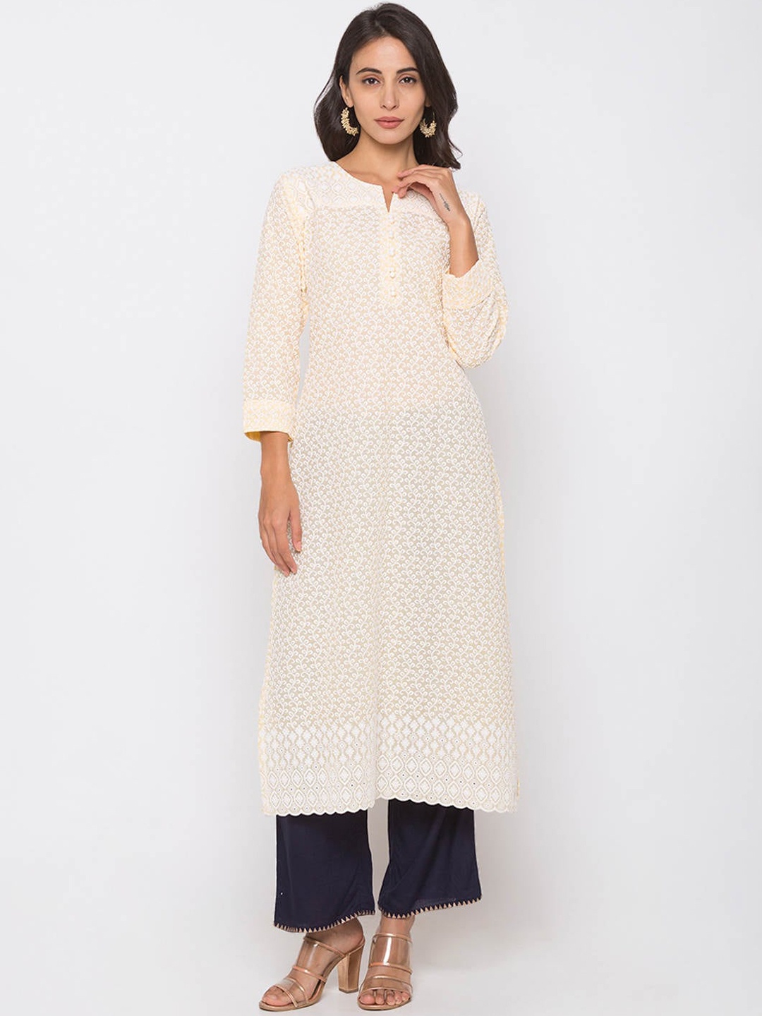 

ZOLA Women Yellow & White Floral Hand Embroidered Chikankari Straight Kurta
