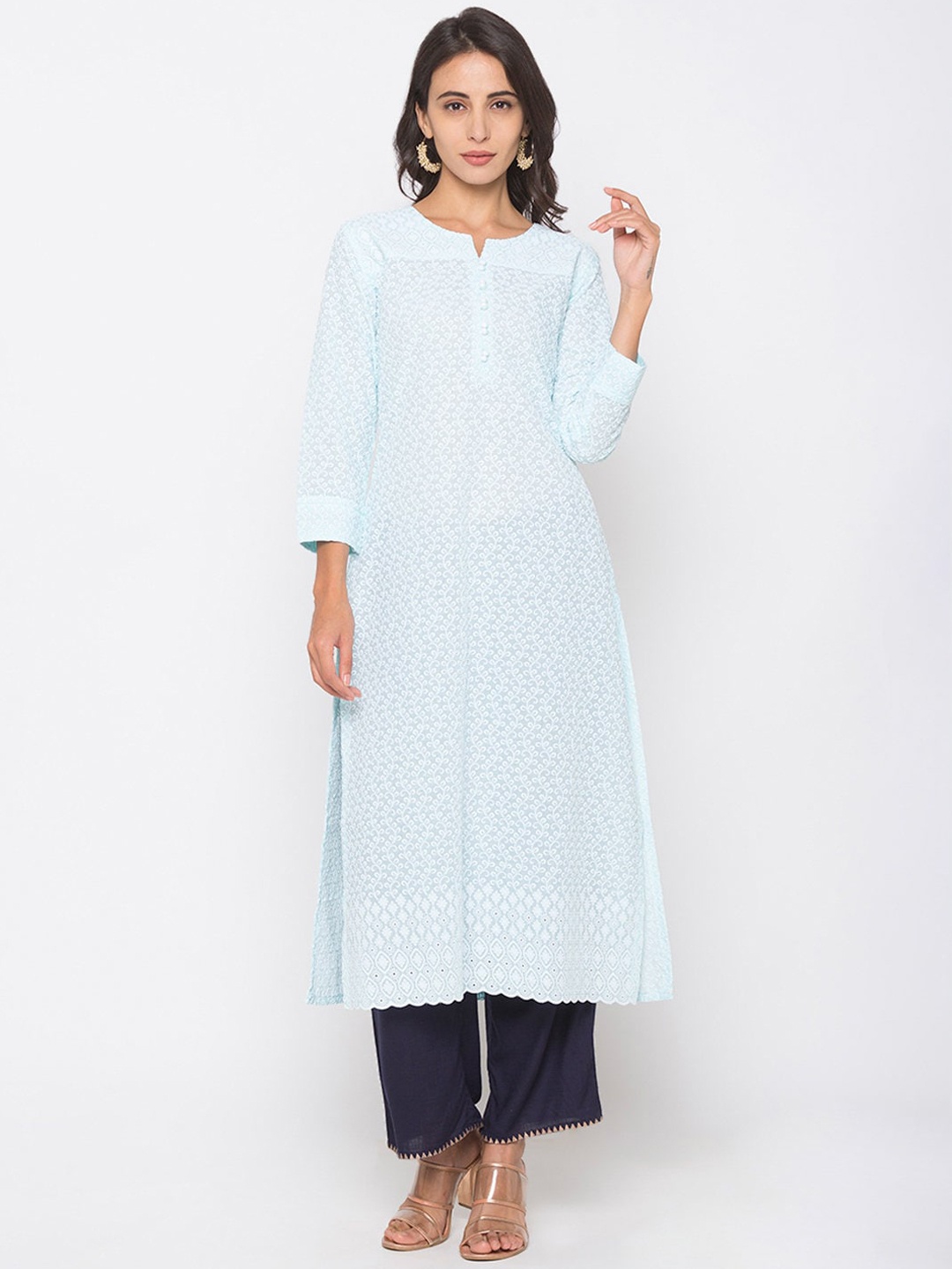

ZOLA Women Blue Ethnic Motifs Hand Embroidered Chikankari Kurta