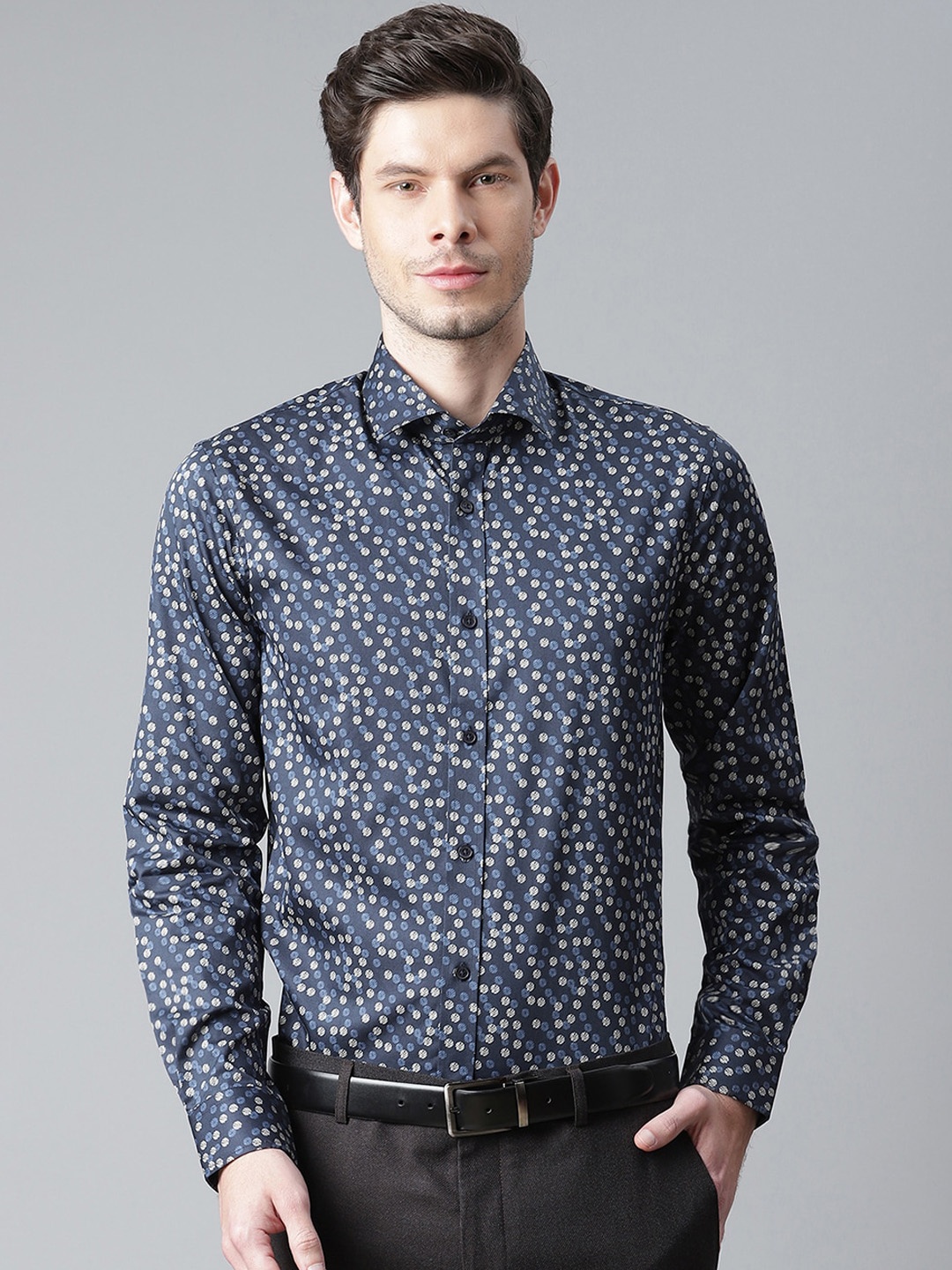 

Matinique Men Navy Blue Opaque Printed Pure Cotton Casual Shirt