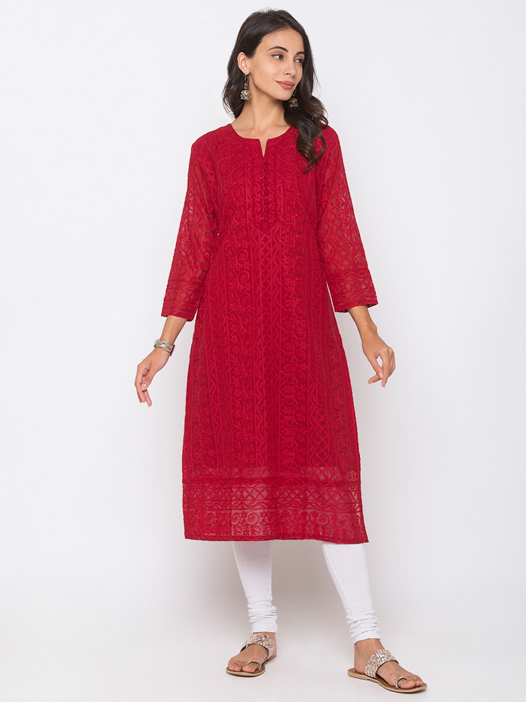 

ZOLA Women Maroon Geometric Chikankari Georgette Kurta