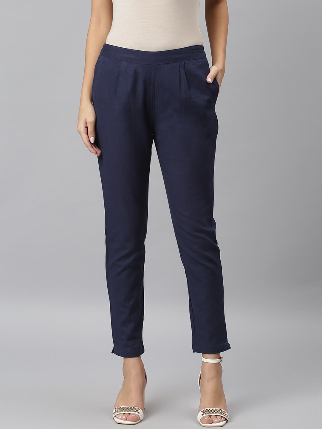 

JAIPUR ATTIRE Women Navy Blue Solid Pleated Cigarette Trousers