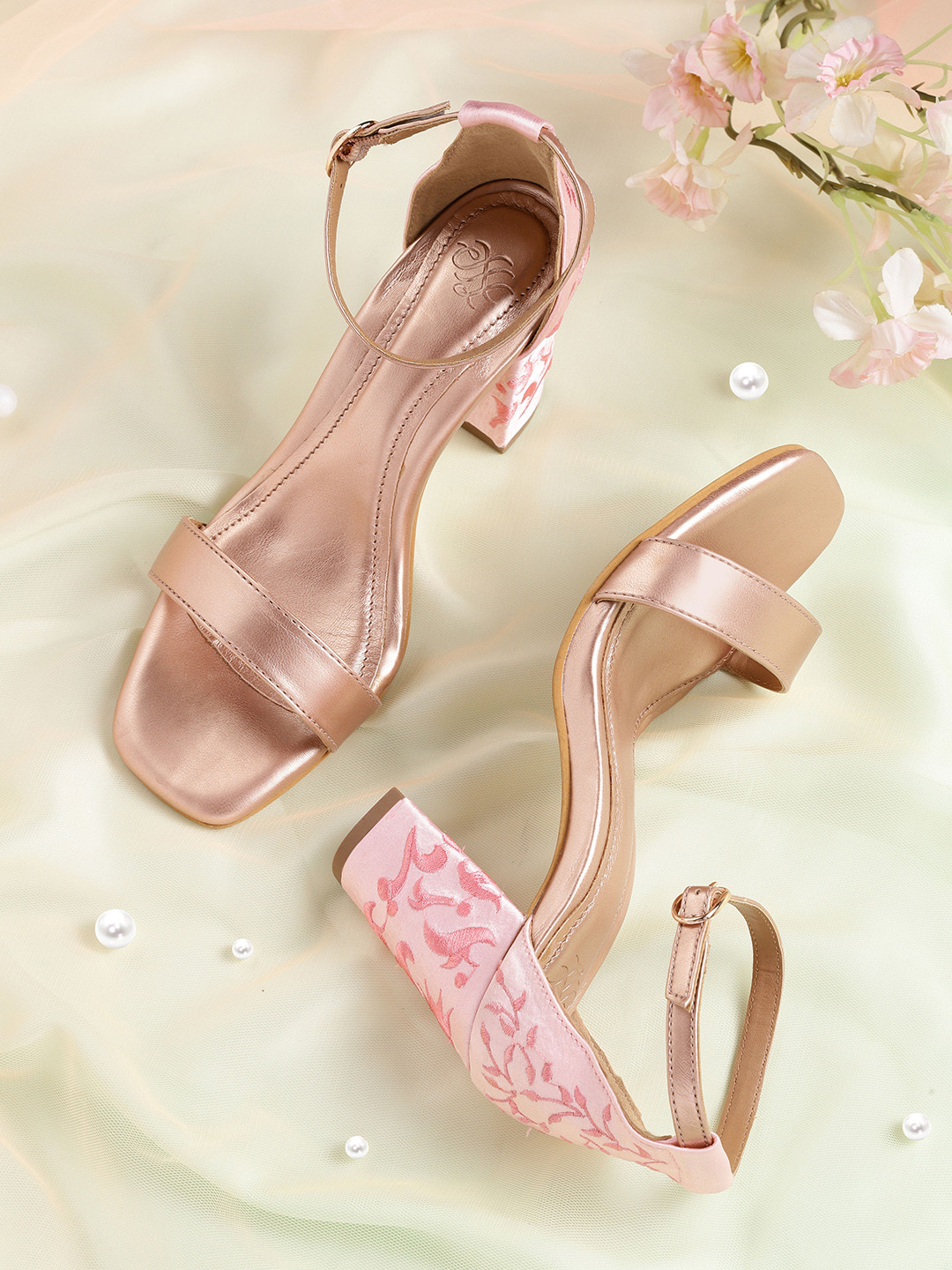 

House of Pataudi Rose Gold-Toned & Pink Handcrafted Block Heels with Embroidered Detail