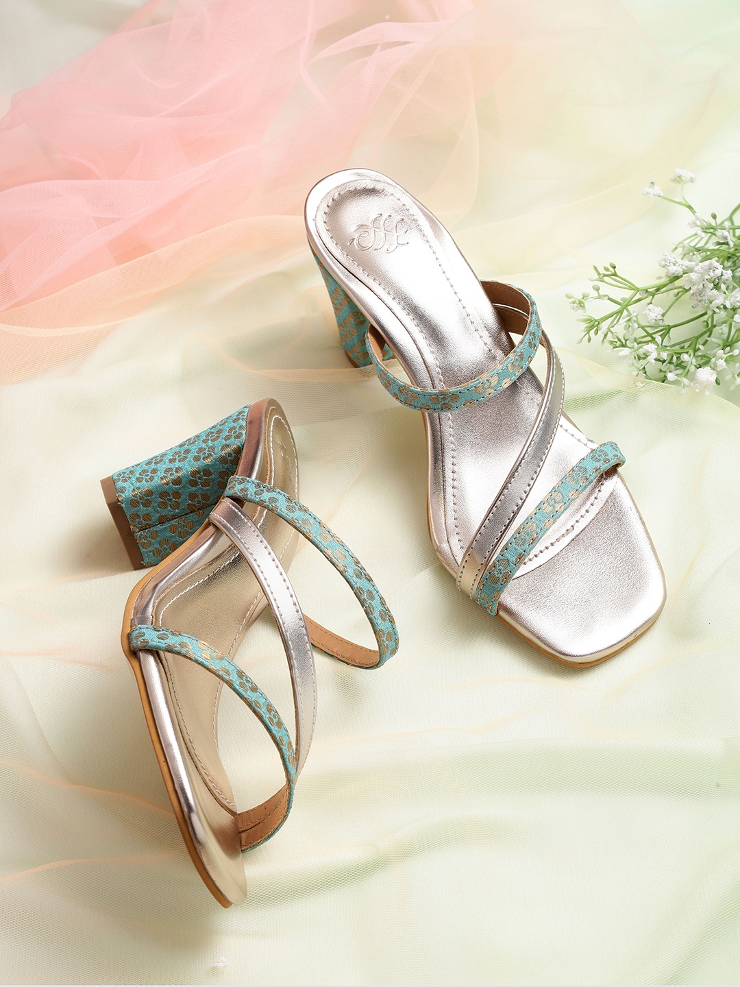 

House of Pataudi Women Sea Green & Gold-Toned Ethnic Woven Design Handcrafted Block Heels