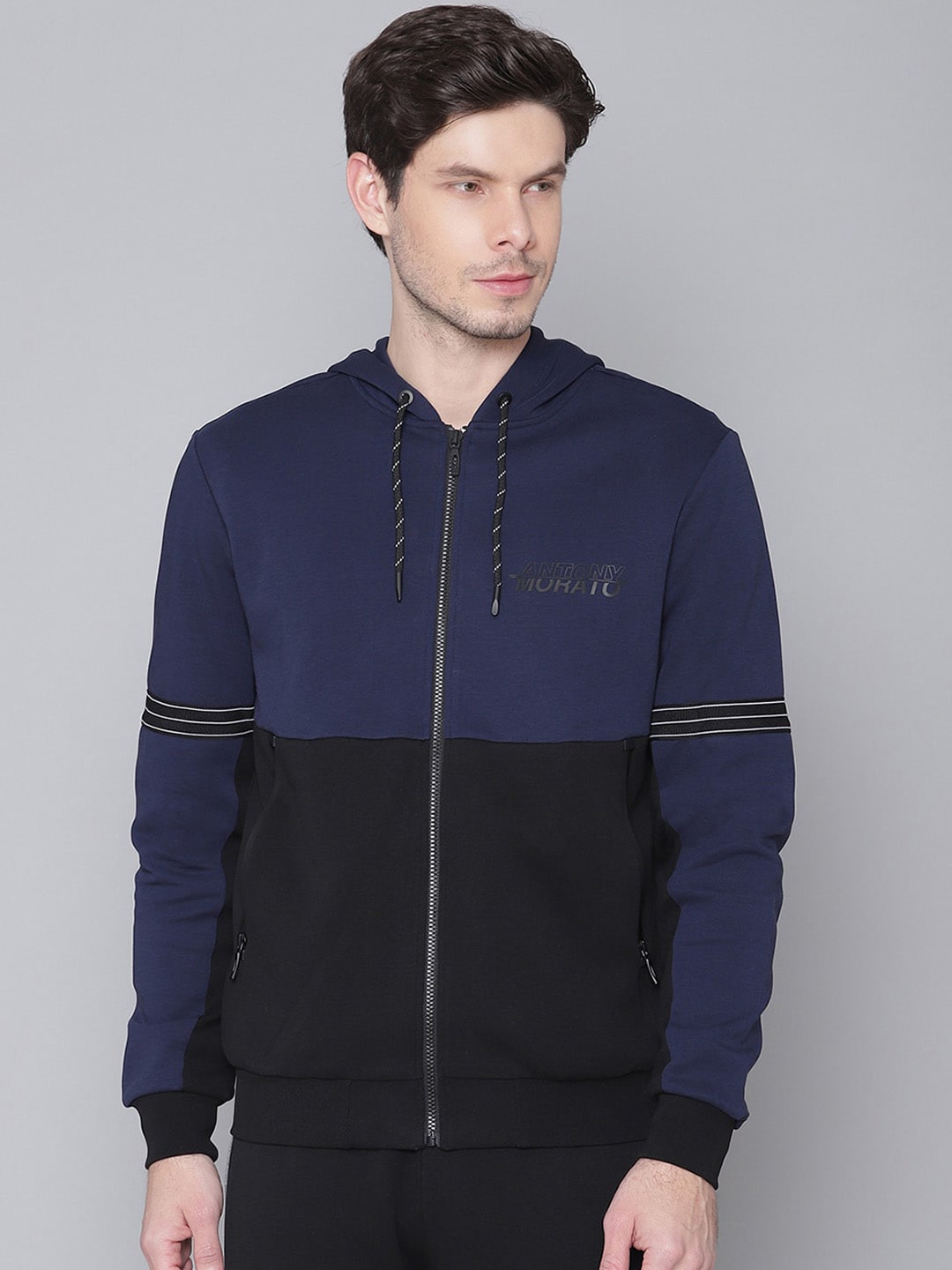 

Antony Morato Men Blue Colourblocked Slim Fit Sweatshirt