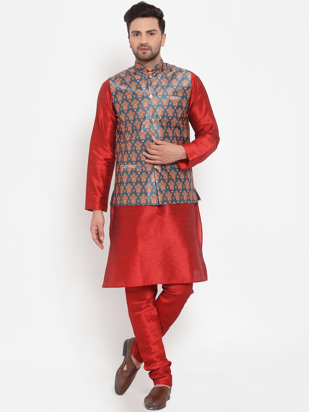 

KRAFT INDIA Men Kurta with Churidar & Printed Nehru Jacket, Red