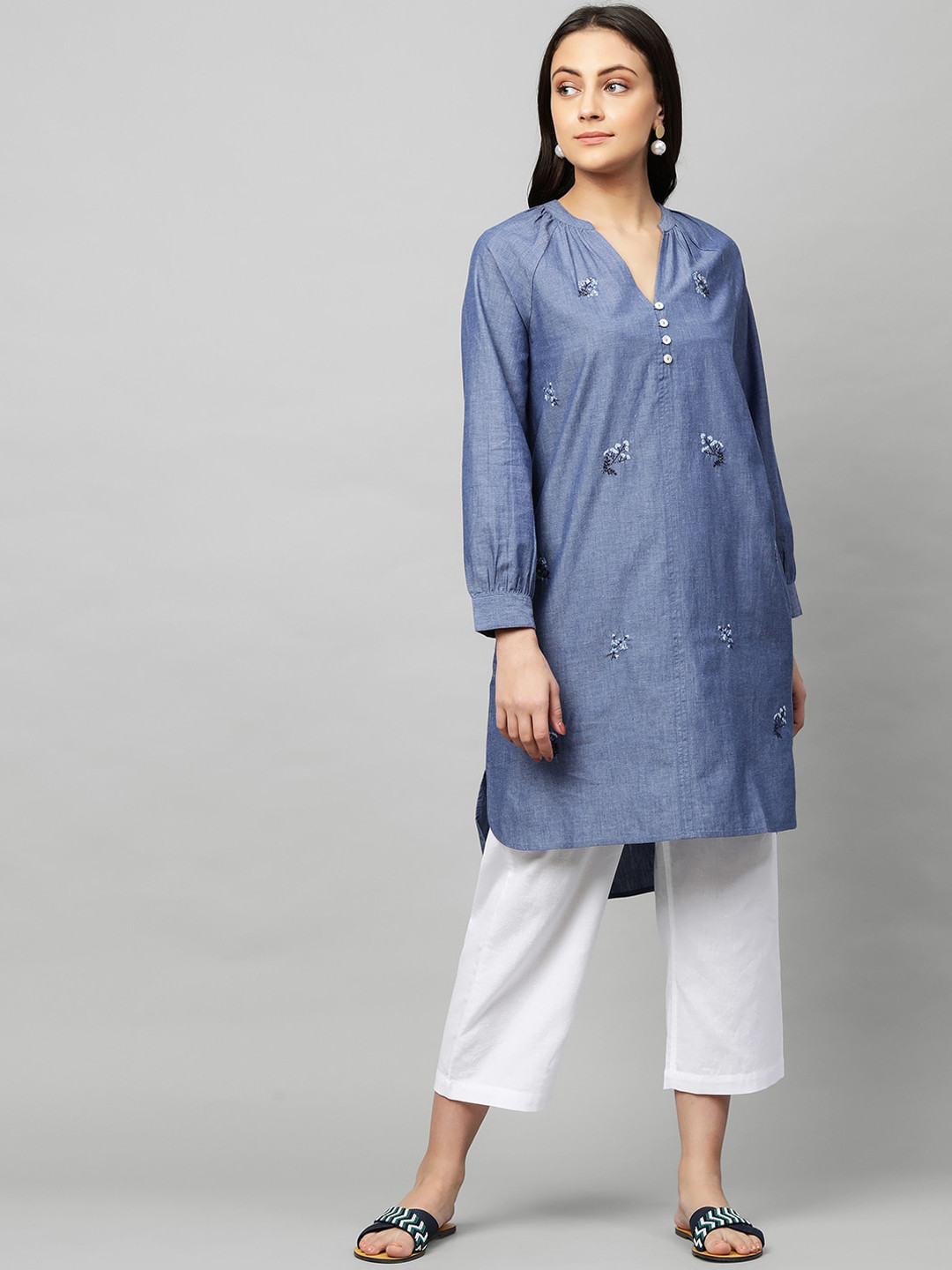 

Modern Indian by CHEMISTRY Women Blue Floral Embroidered Pure Cotton Kurti Set