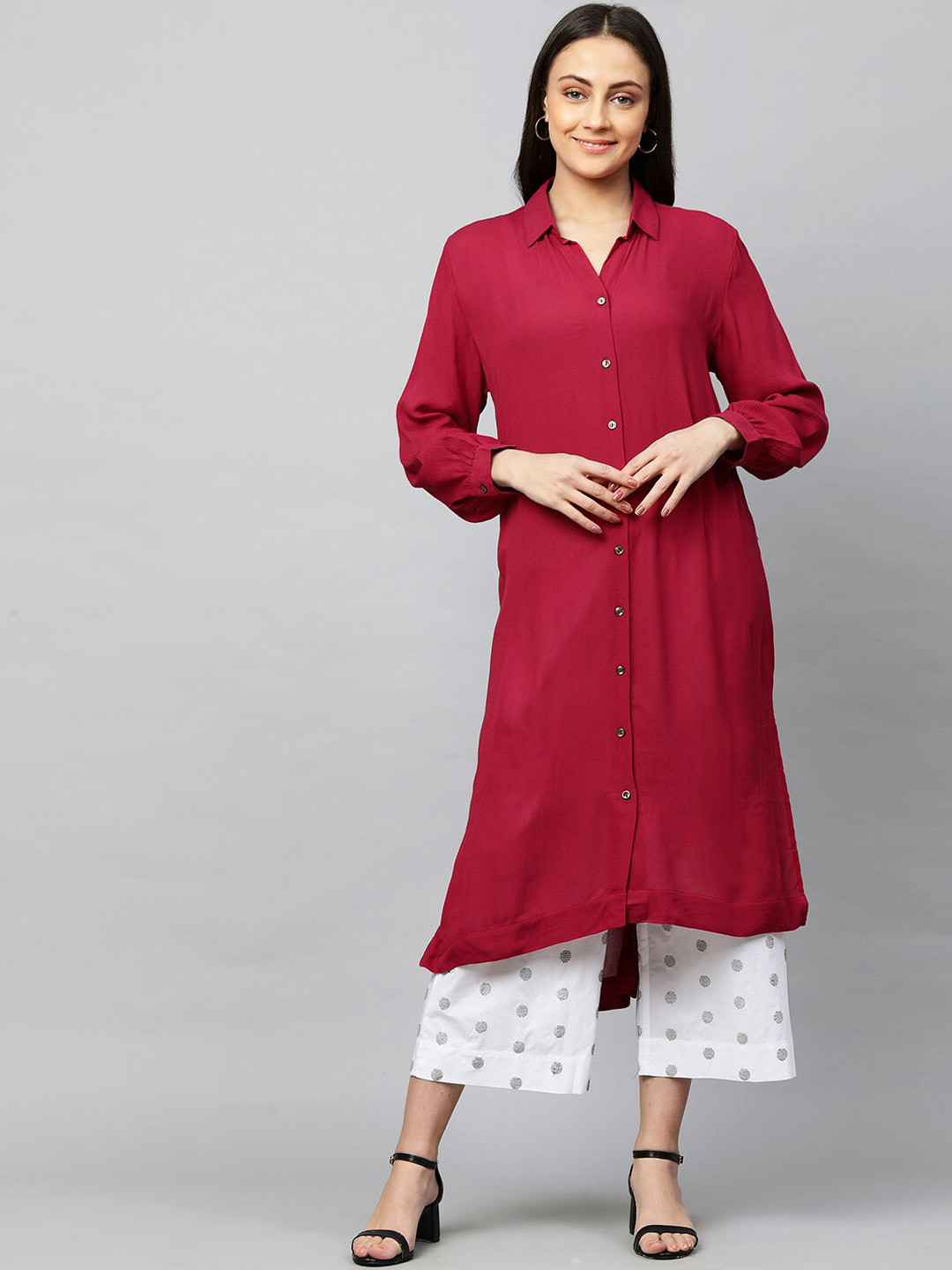 

Modern Indian by CHEMISTRY Women Maroon Regular Kurta with Embroidered Trousers