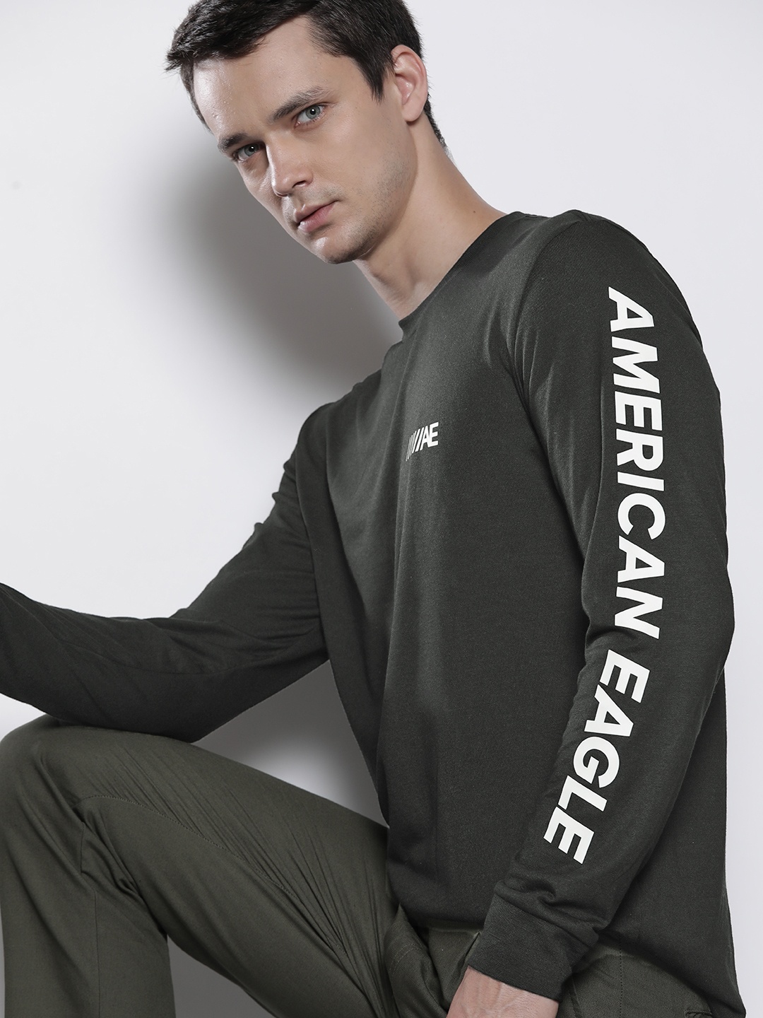 

AMERICAN EAGLE OUTFITTERS Men Charcoal Grey & White Brand Logo Print T-shirt