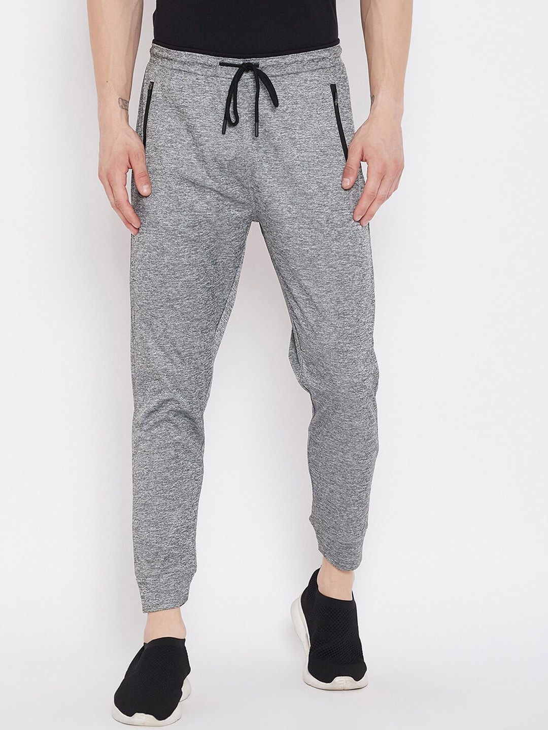 

Crimsoune Club Men Grey Melange Solid Joggers