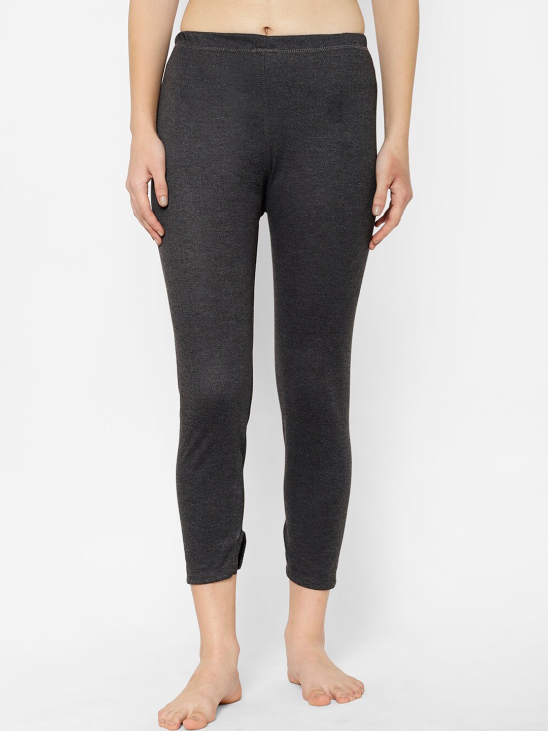 

VIMAL JONNEY Women Black Thermal Bottoms