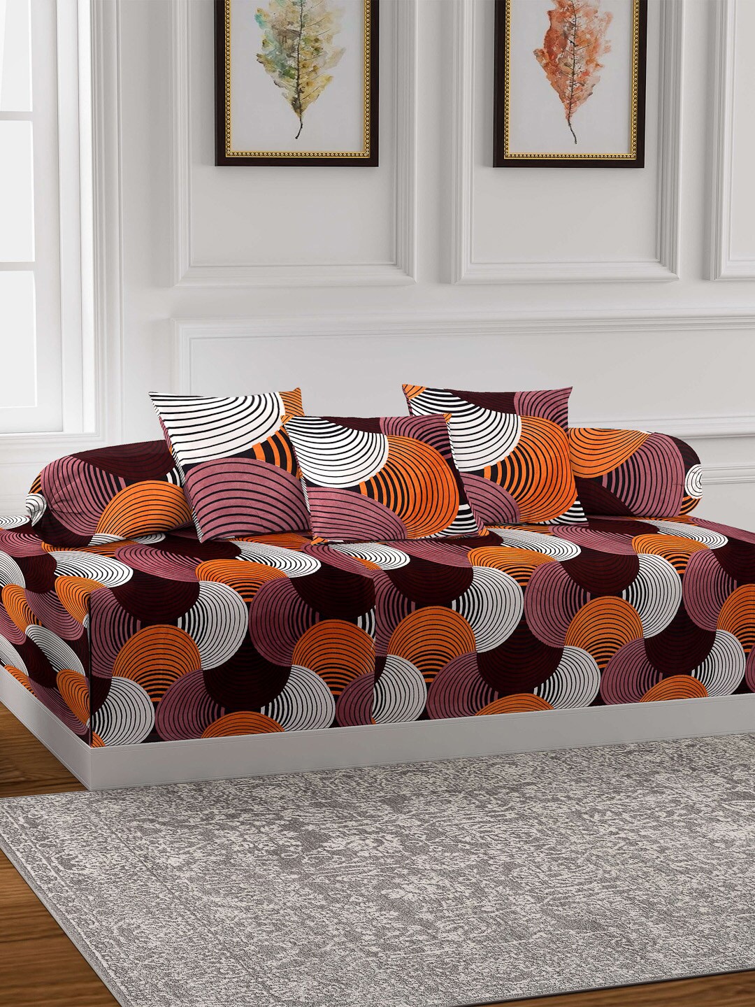 

Arrabi Brown Set of 6 Printed Diwan Set, Pink