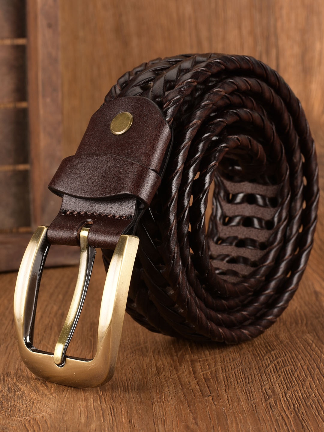 

BuckleUp Men Brown Braided Leather Belt