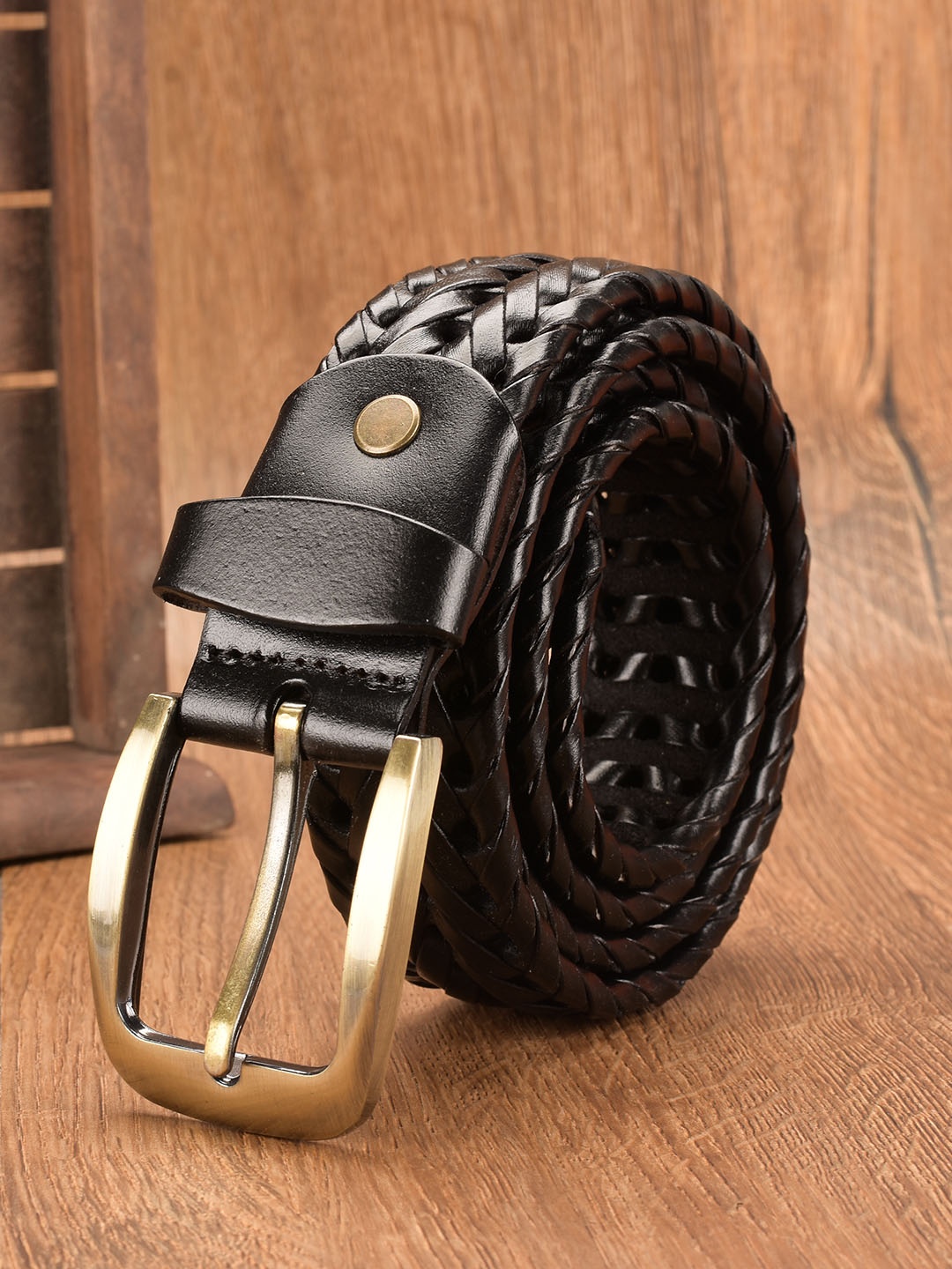 

BuckleUp Men Black Braided Leather Belt