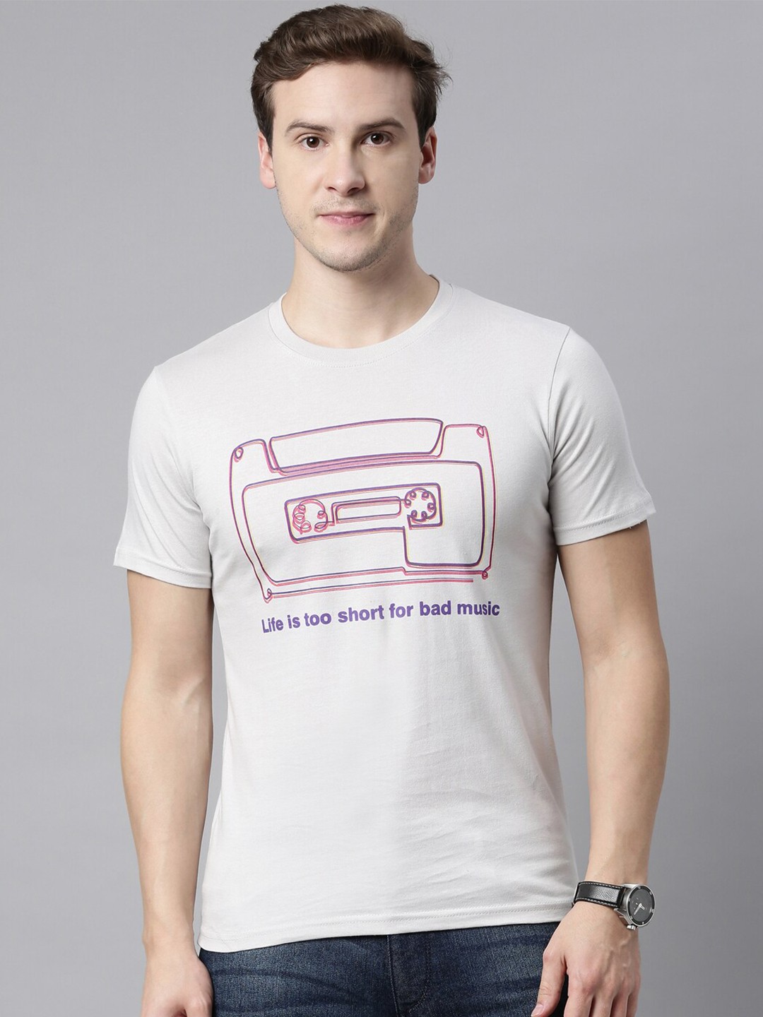 

Joven Men Silver-Toned Printed T-shirt