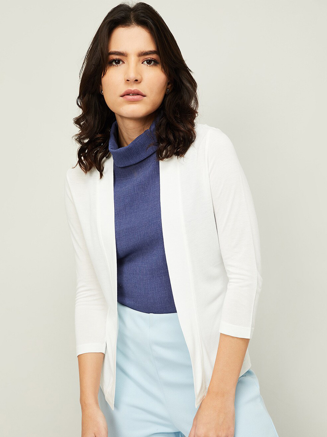 

CODE by Lifestyle Women Off White Shrug