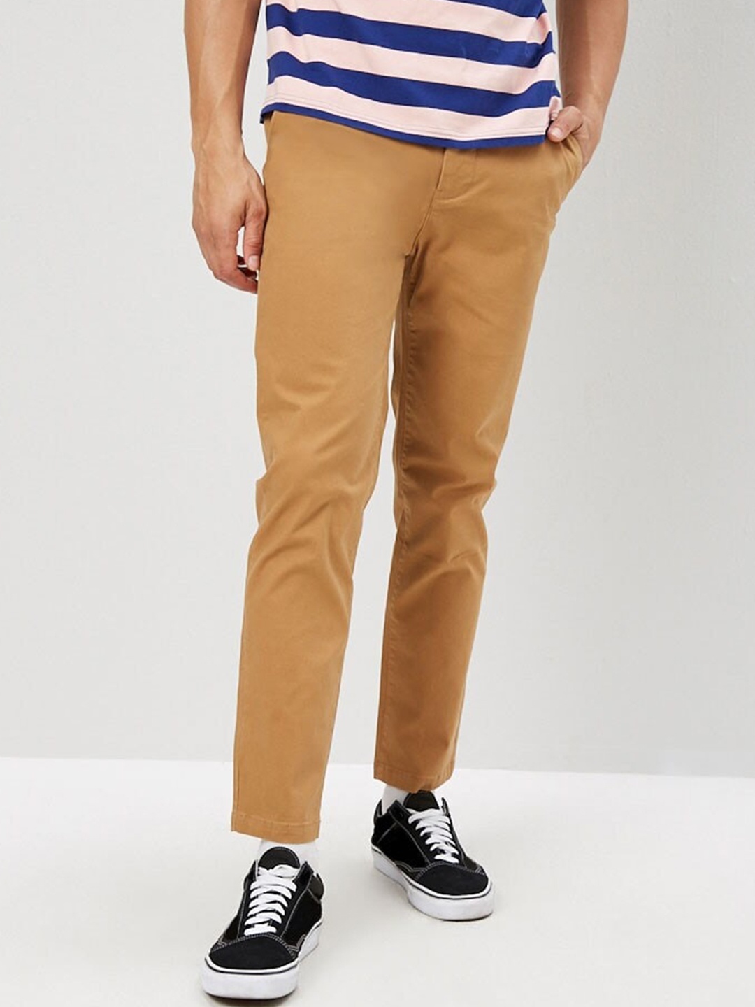 

FOREVER 21 Men Brown Trousers