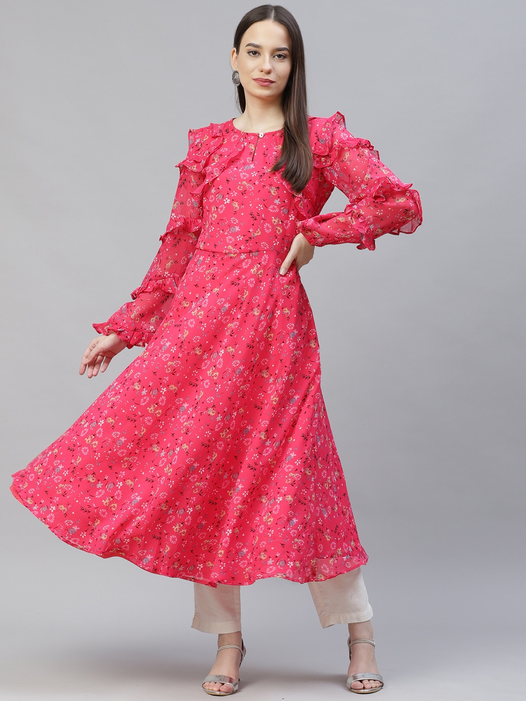 

Jompers Women Pink Ditsy Floral Printed Floral Georgette Anarkali Kurta with Frills