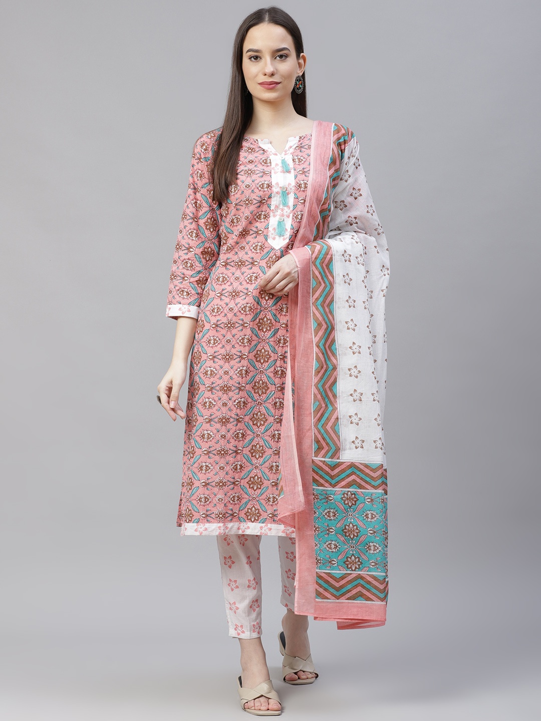 

Jompers Women Pink & White Ethnic Motifs Printed Pure Cotton Kurta with Trousers & Dupatta