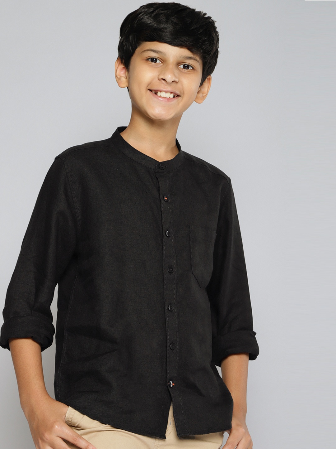 

M&H Juniors Boys Black Linen Opaque Casual Shirt