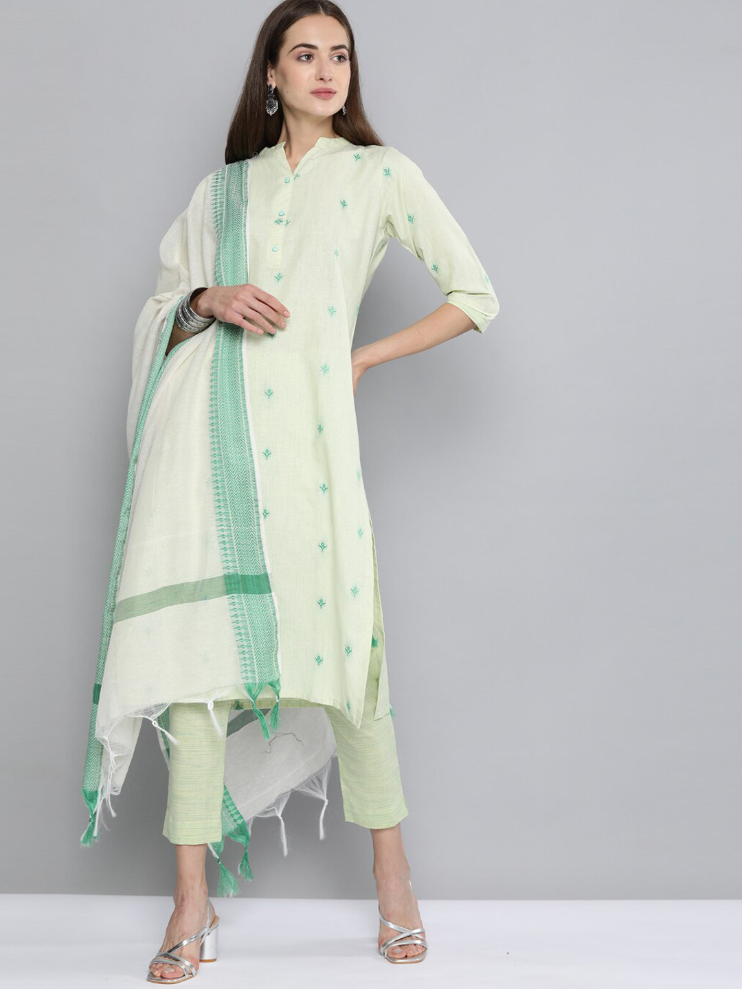 

Kvsfab Women Green Embroidered Regular Thread Work Pure Cotton Kurta with Trousers & With Dupatta
