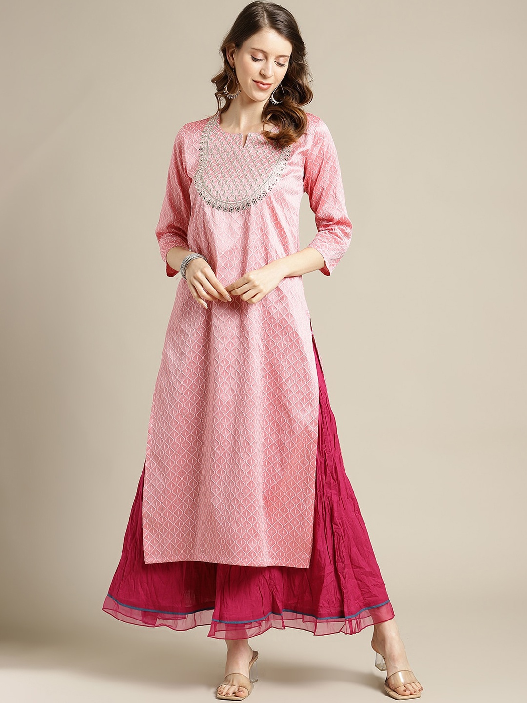 

Varanga Women Pink Ethnic Motifs Regular Thread Work Kurta with Palazzos