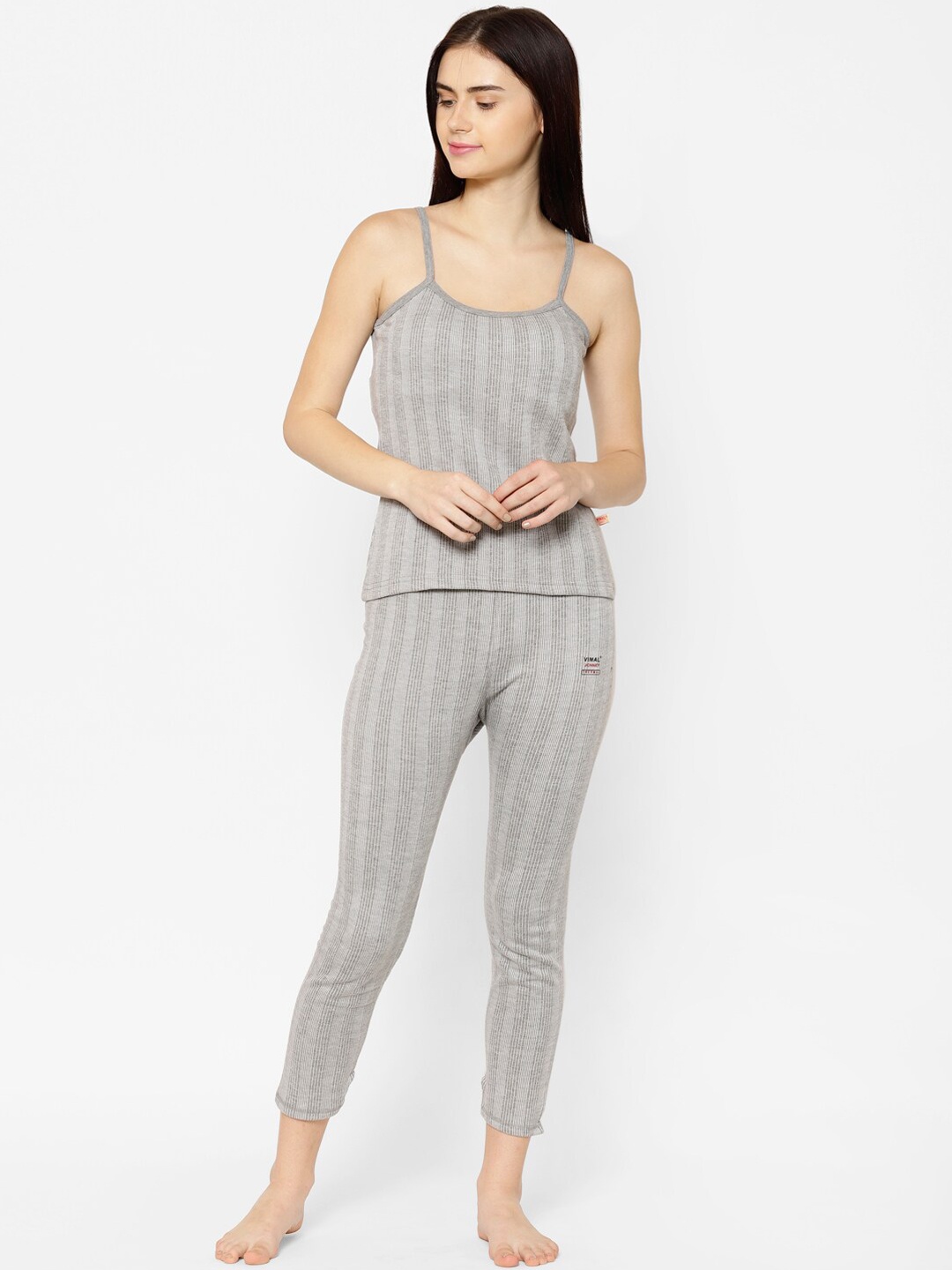 

VIMAL JONNEY Women Grey Striped Thermal Set