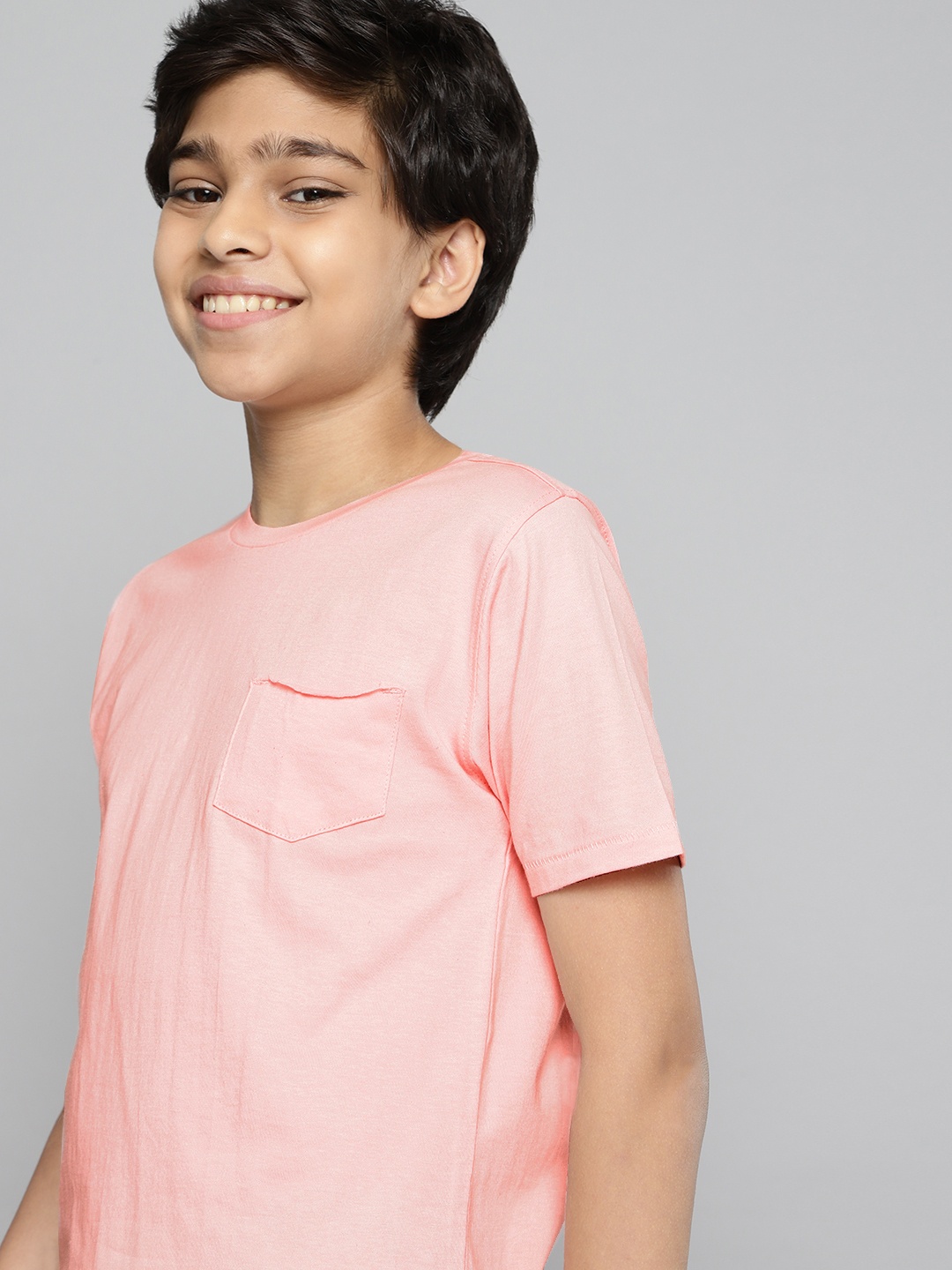 

M&H Juniors Boys Pink Solid Pure Cotton T-shirt