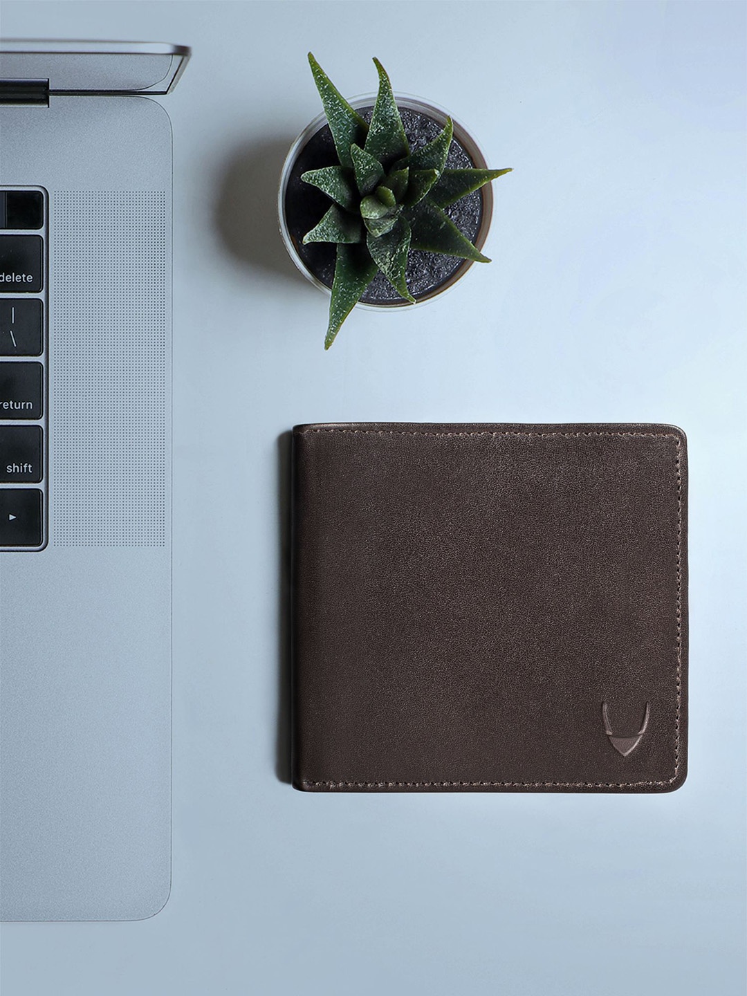 

Hidesign Men Brown Leather Two Fold Wallet