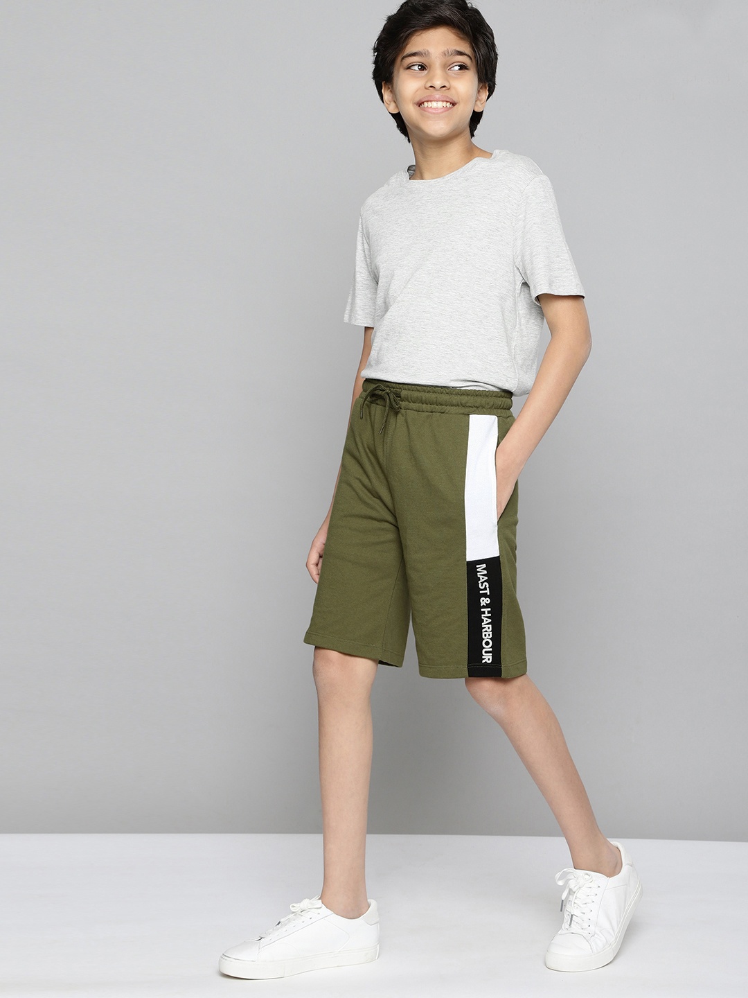 

M&H Juniors Boys Olive Green & White Side Stripe Detail Shorts