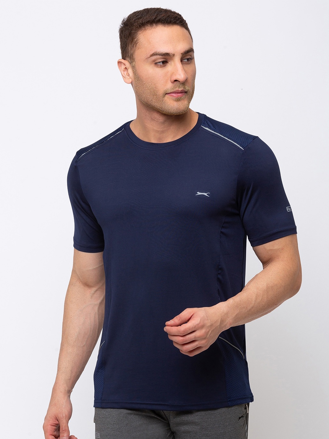 

Black Panther Men Navy Blue T-shirt