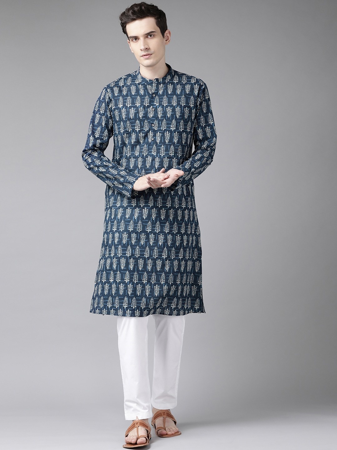 

See Designs Men Blue Ethnic Motifs Printed Kurta