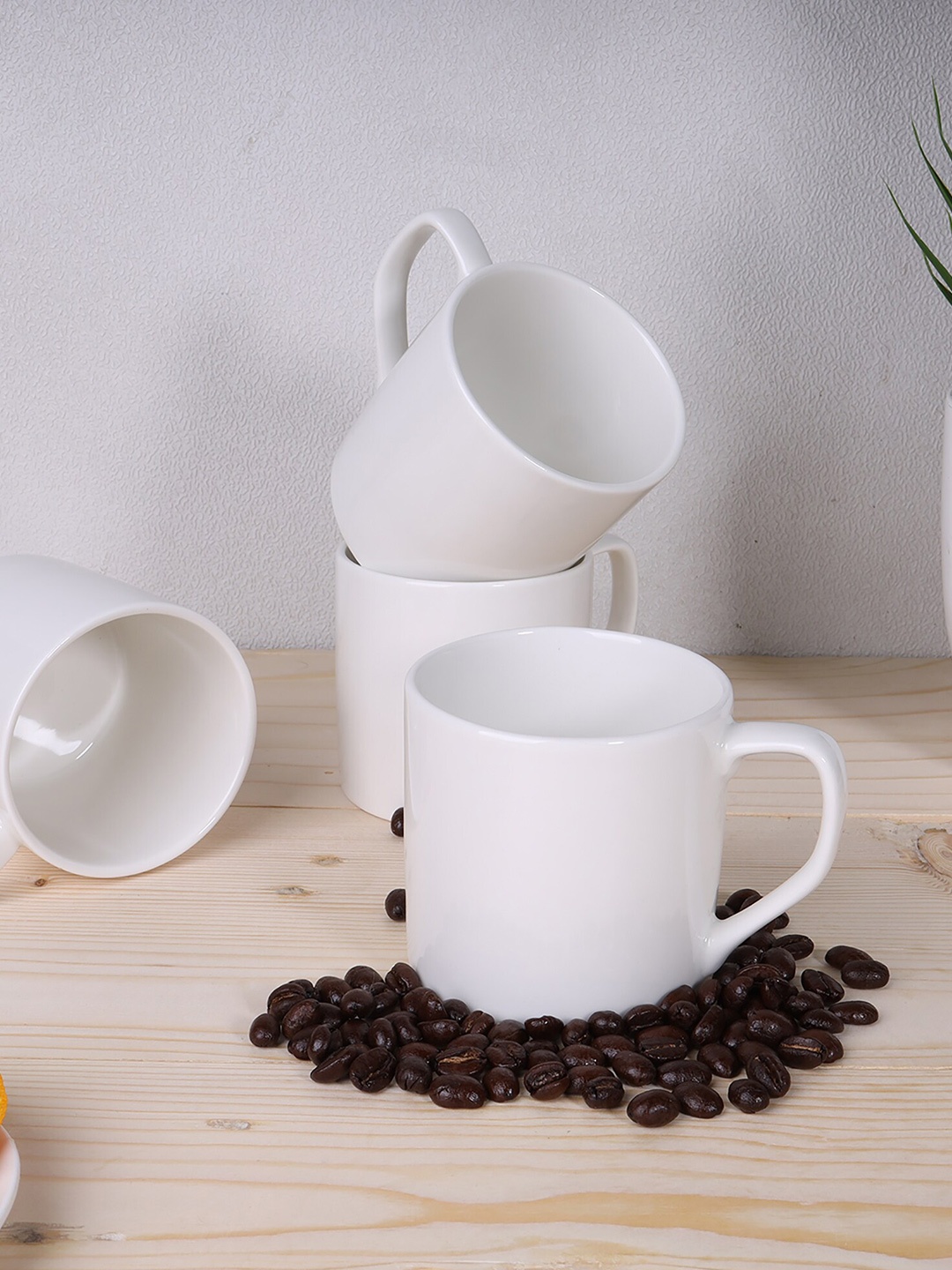 

Ariane Set Of 4 White Handcrafted Solid Porcelain Glossy Diana Cups