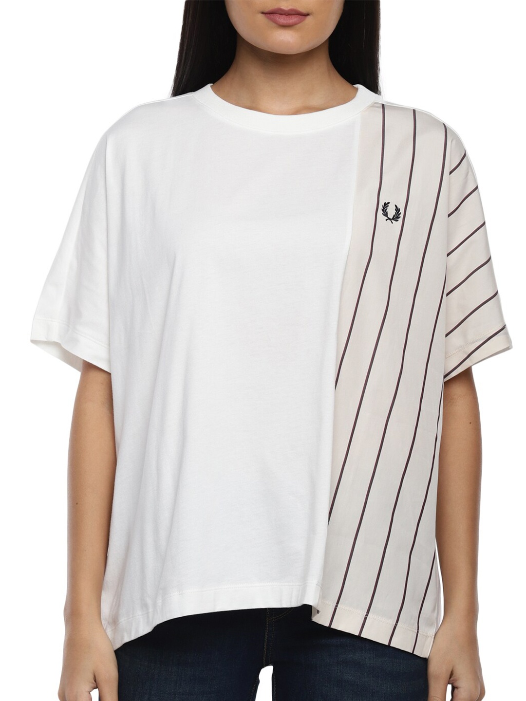 

Fred Perry Women White & Cream-Coloured Vertical Striped Boxy T-Shirt