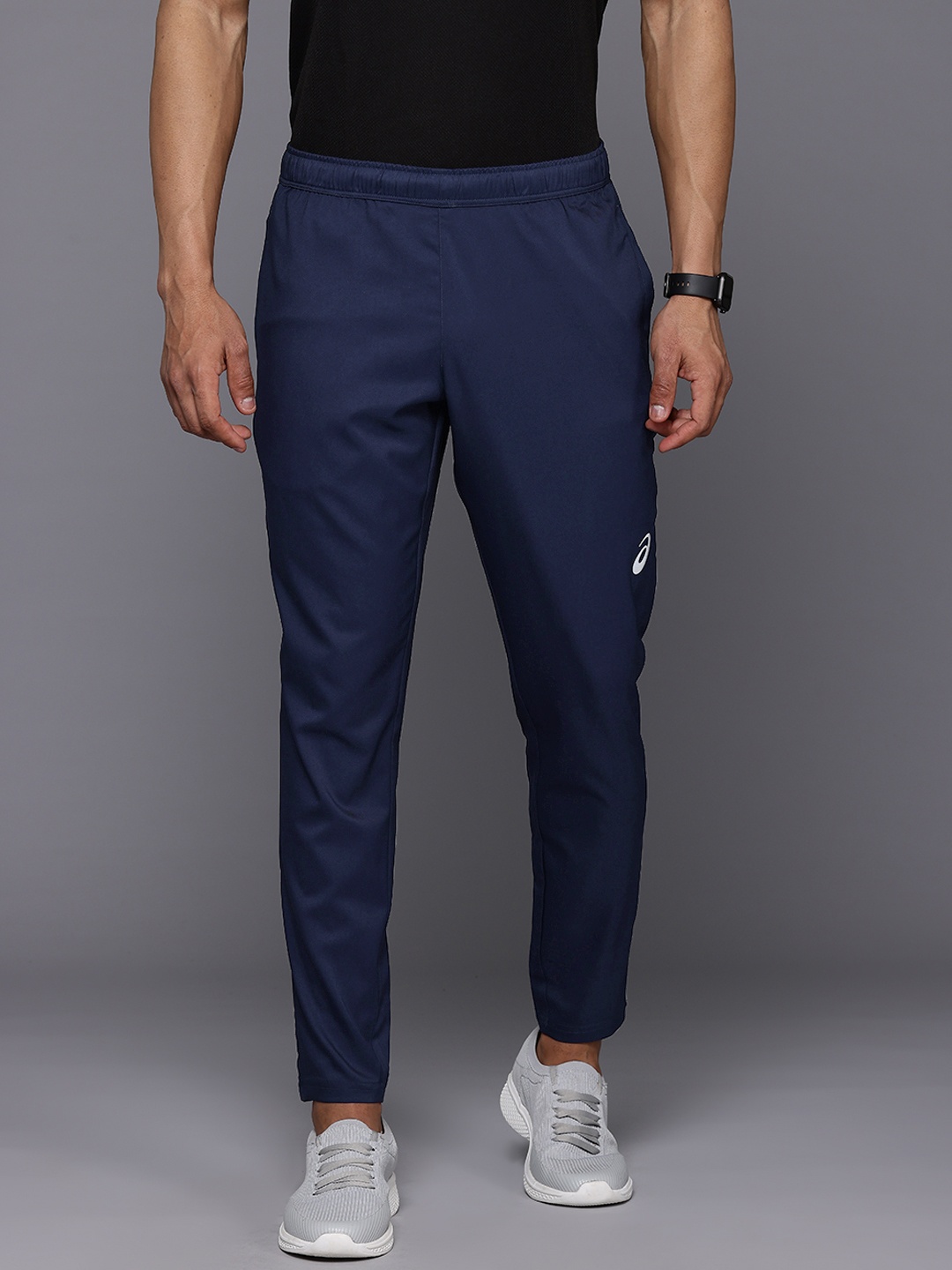 

ASICS Men Reflective Spiral Woven Track Pants, Navy blue