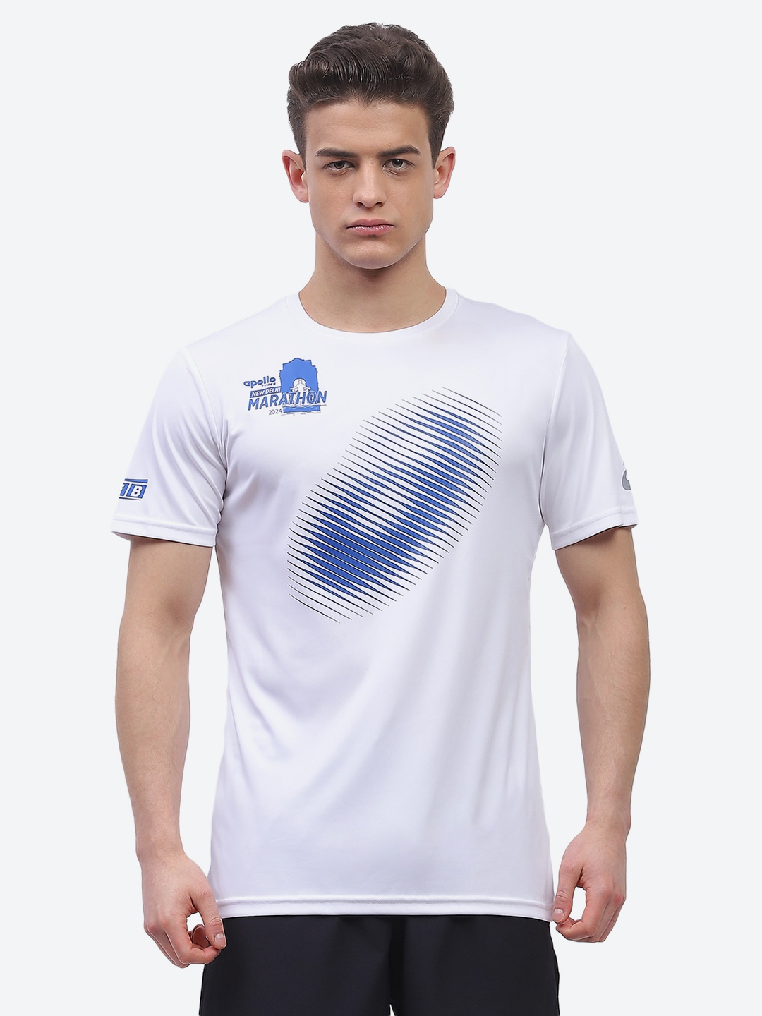 

ASICS Men White & Blue Brand Logo Printed Round Neck Running T-shirt