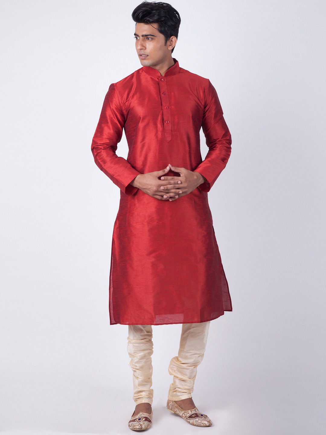 

Sanwara Red & Beige Patterned Kurta Pyjama